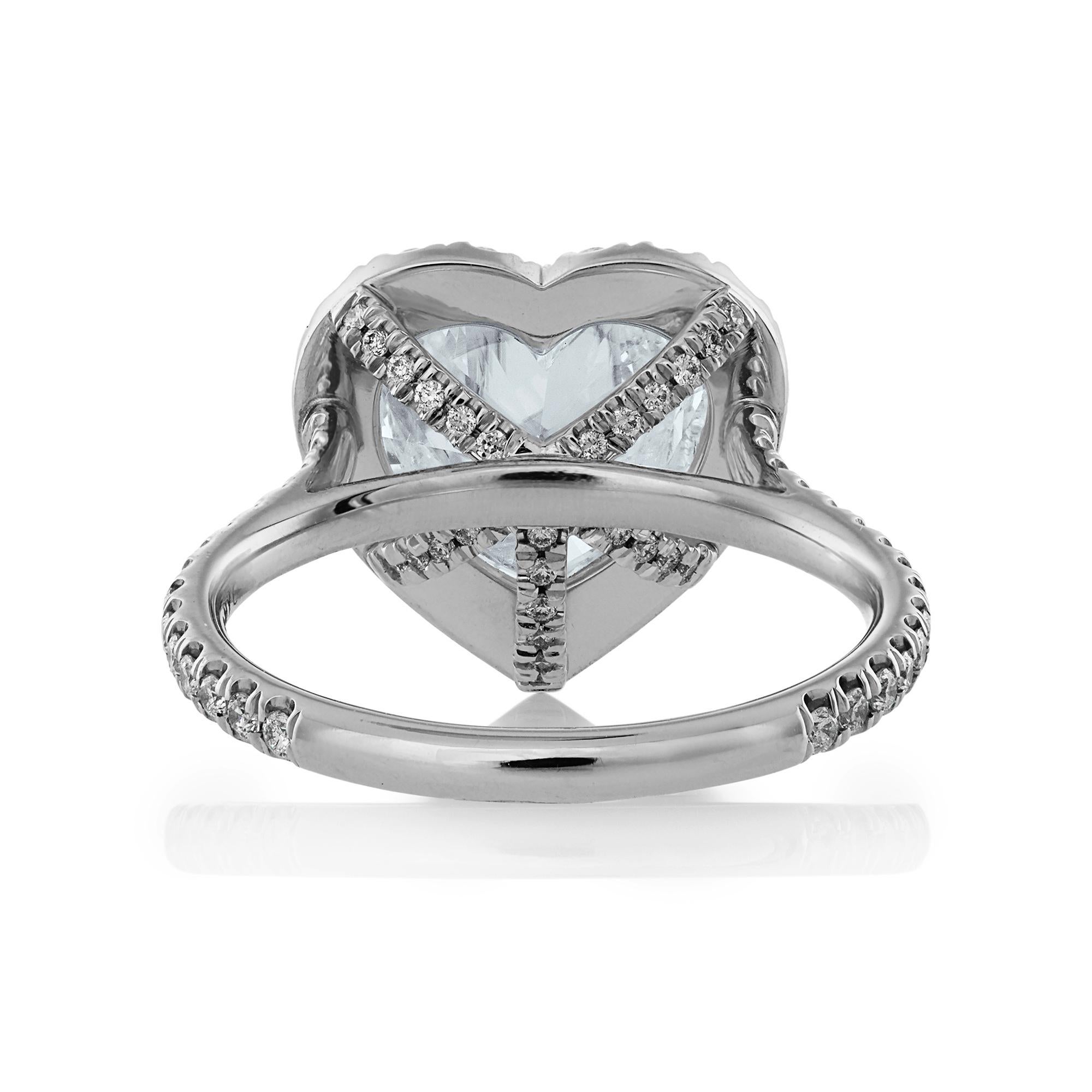 GIA shy 4.0ctw HEART Shaped Diamond Halo Estate Vintage Engagement Platinum Ring en vente 2