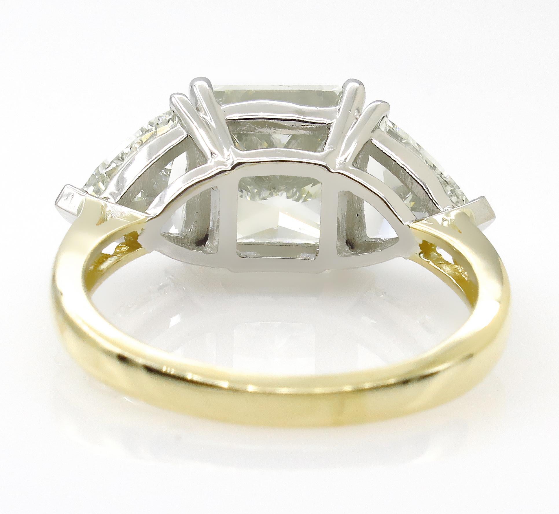 Women's GIA Shy 5.00 Carat Radiant Diamond 3-Stone Wedding Plat Yellow Gold Ring