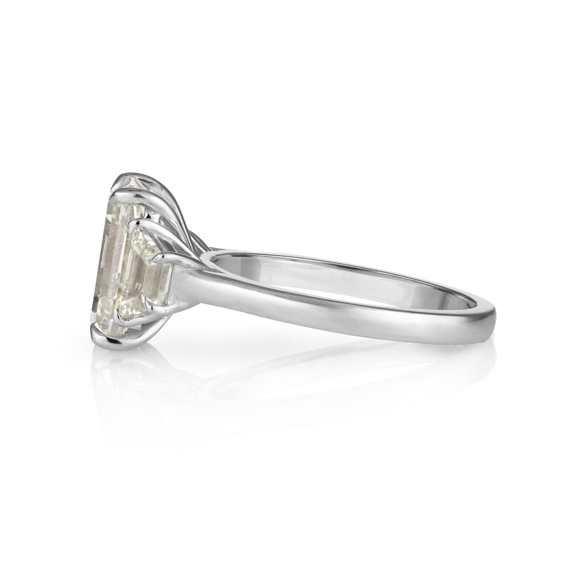 Women's GIA Shy 5.0ct Estate Vintage Emerald Diamond Three Stone Engagement Wedding Plat