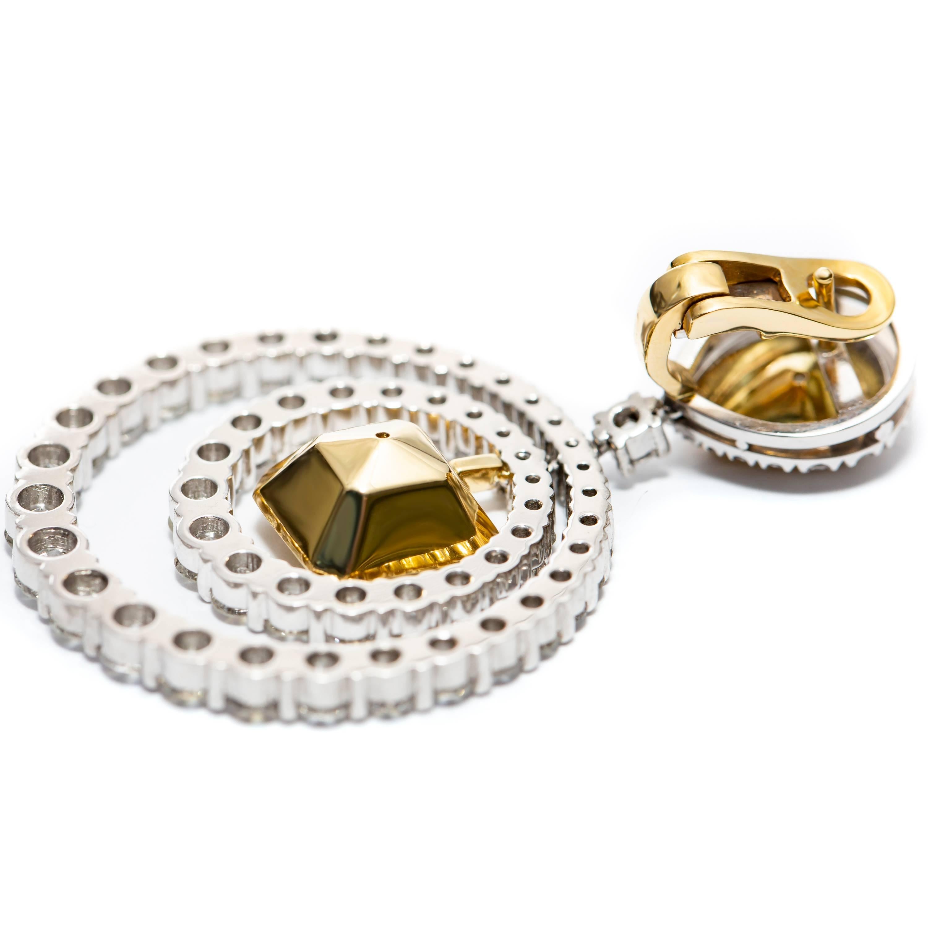 Women's Bespoke GIA Square Pear 19.38 Carat Yellow White Platinum Diamond Drop Earrings For Sale