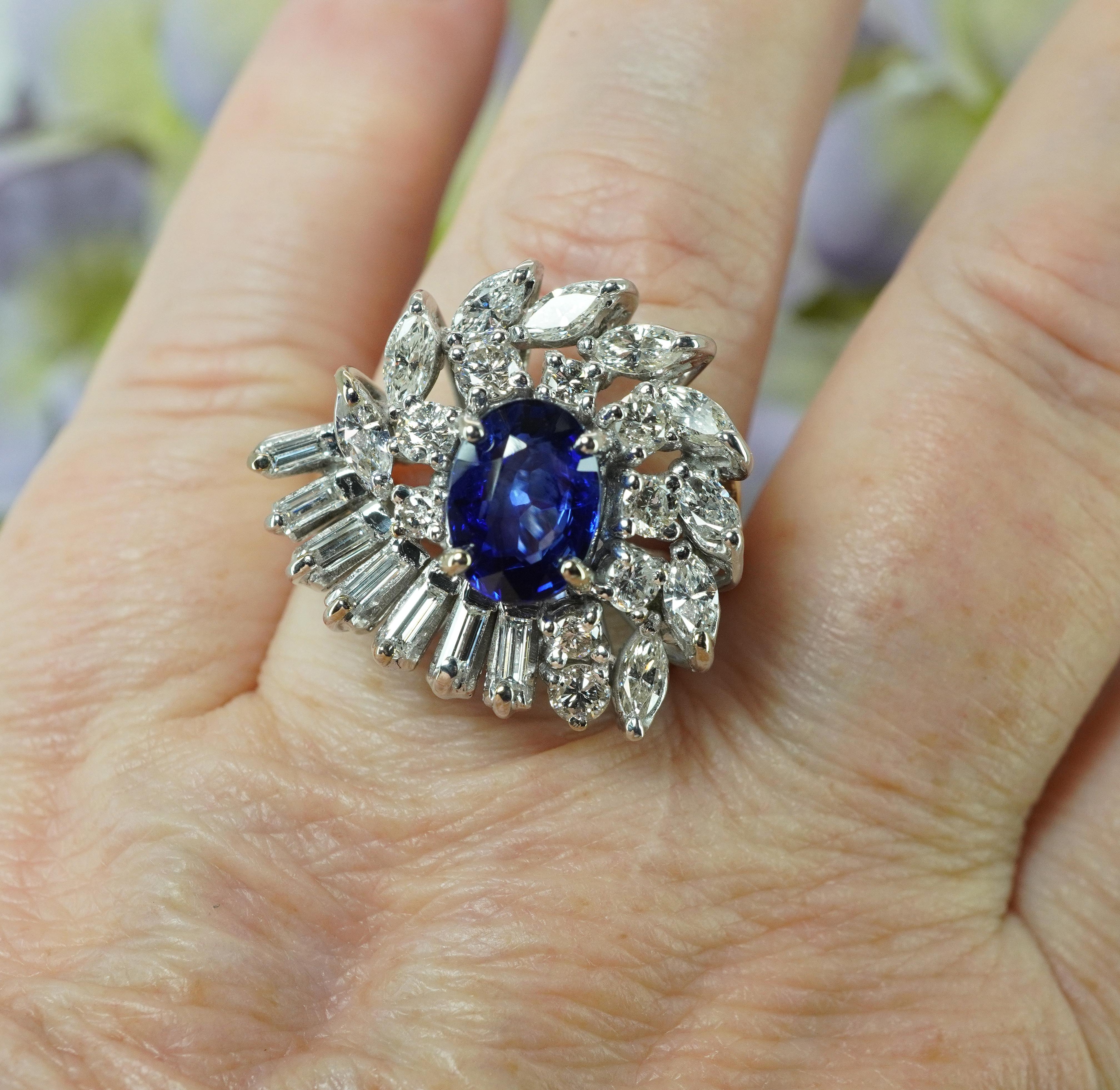 GIA Sri Lanka Zafiro Marquesa Baguette Diamante Anillo Oro 14K 4,6ct Gigante Años 50 Corte oval en venta