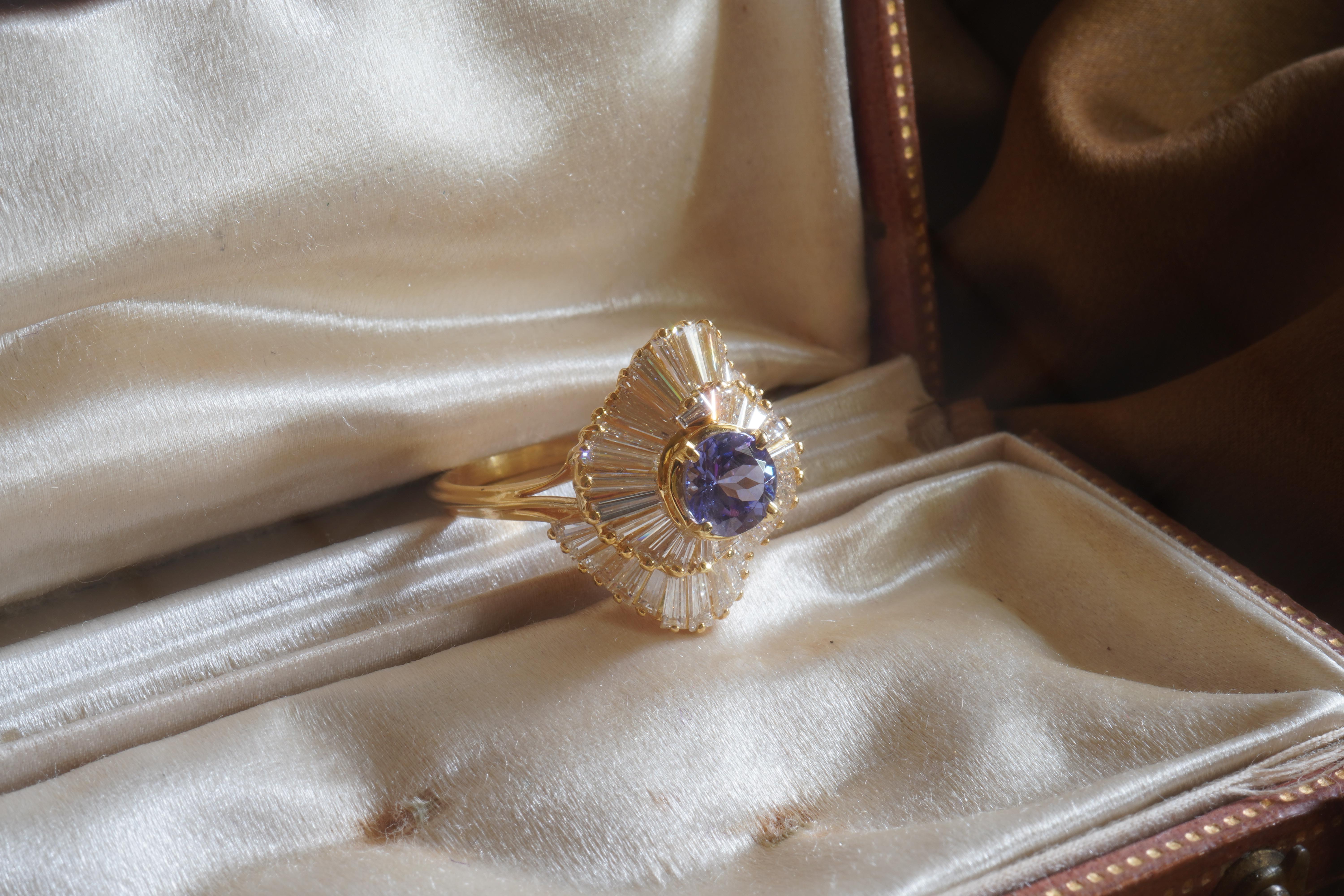 GIA Tanzanite Diamond Ring 18K Gold Vintage Natural Fine VS Huge 5.31 CTS 4