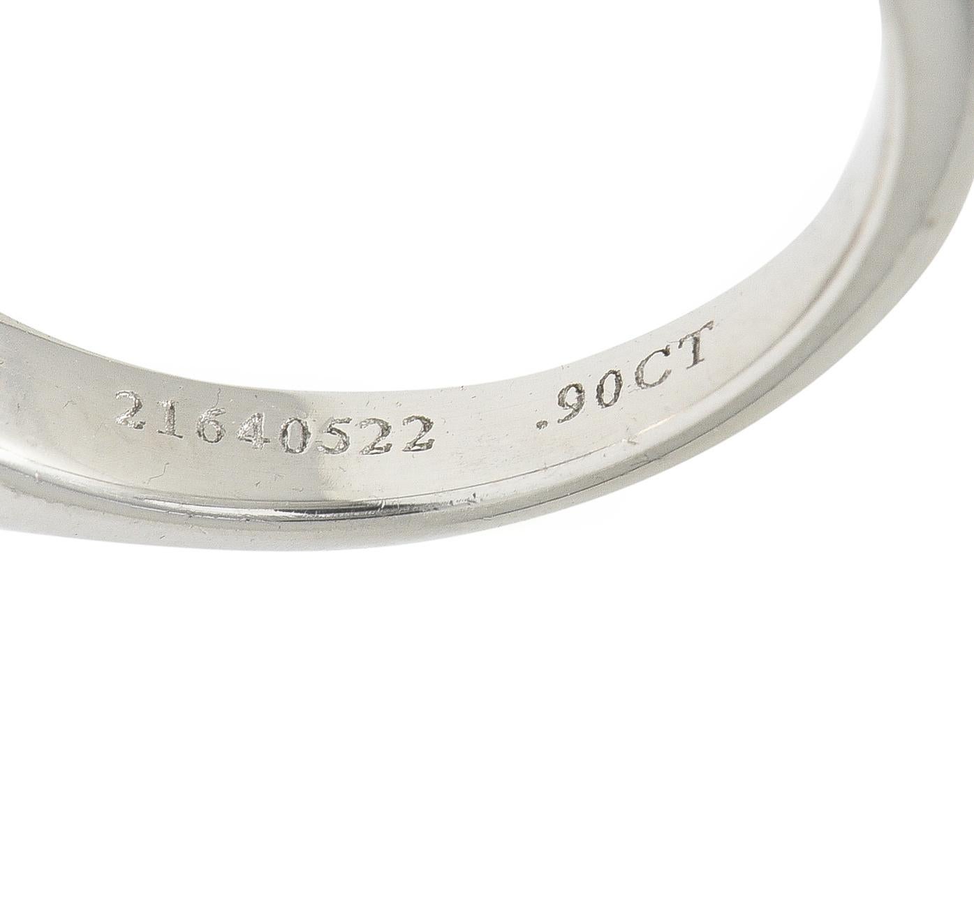 GIA Tiffany & Co. Contemporain  Bague de fiançailles en platine avec un diamant de 0,90 CTW en vente 6