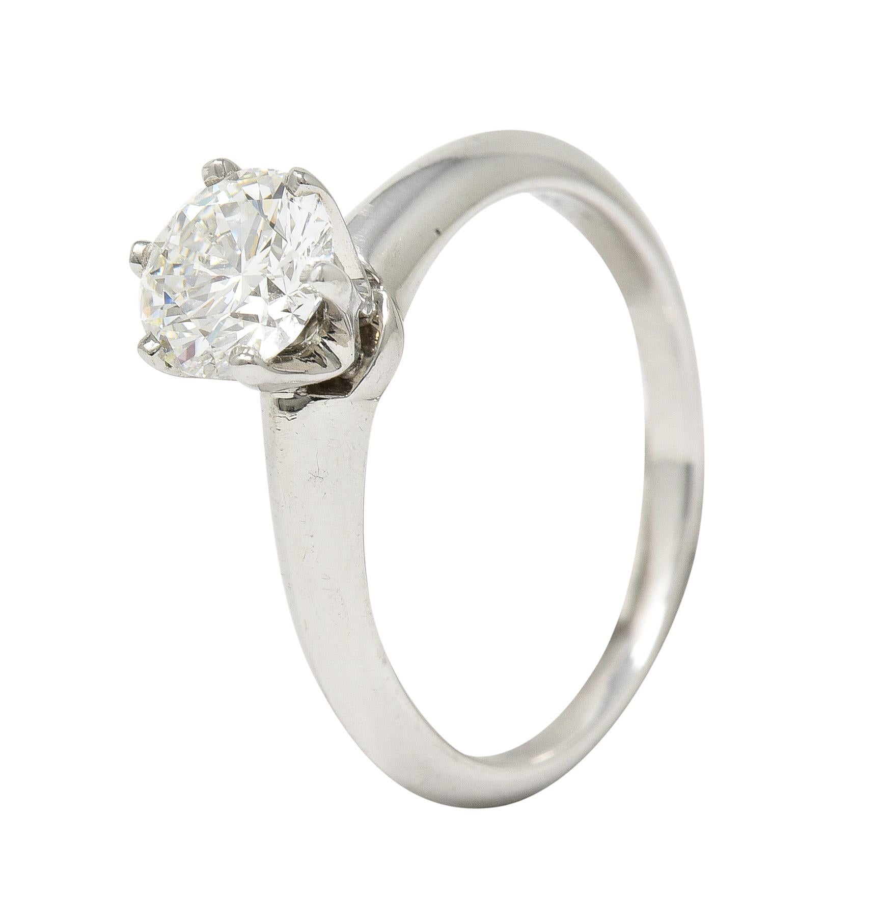 GIA Tiffany & Co. Contemporain  Bague de fiançailles en platine avec un diamant de 0,90 CTW en vente 4