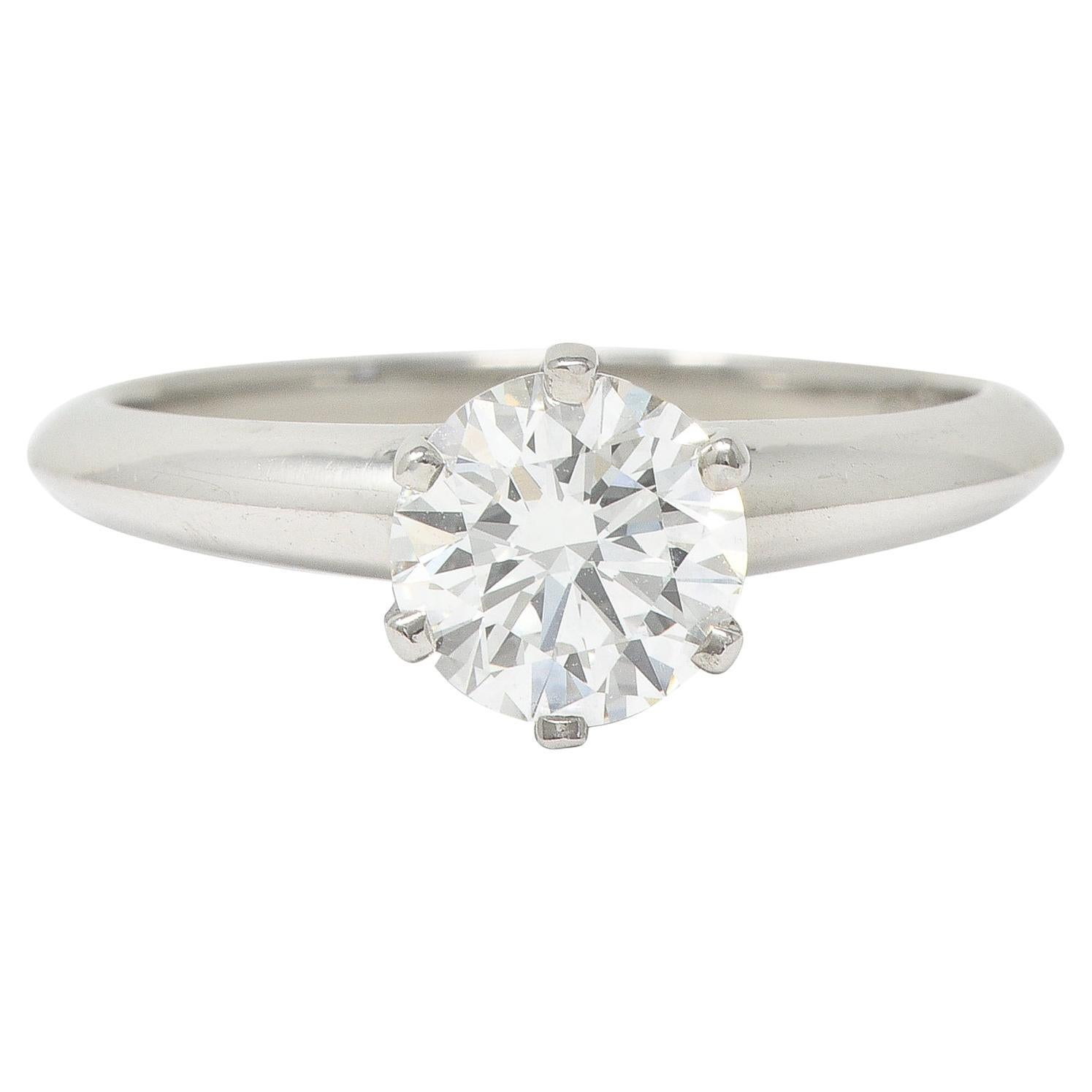 GIA Tiffany & Co. Contemporain  Bague de fiançailles en platine avec un diamant de 0,90 CTW en vente