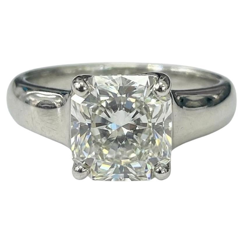 GIA Tiffany
Co. Lucida Anillo de diamantes en platino de 2,25 quilates G-VS1