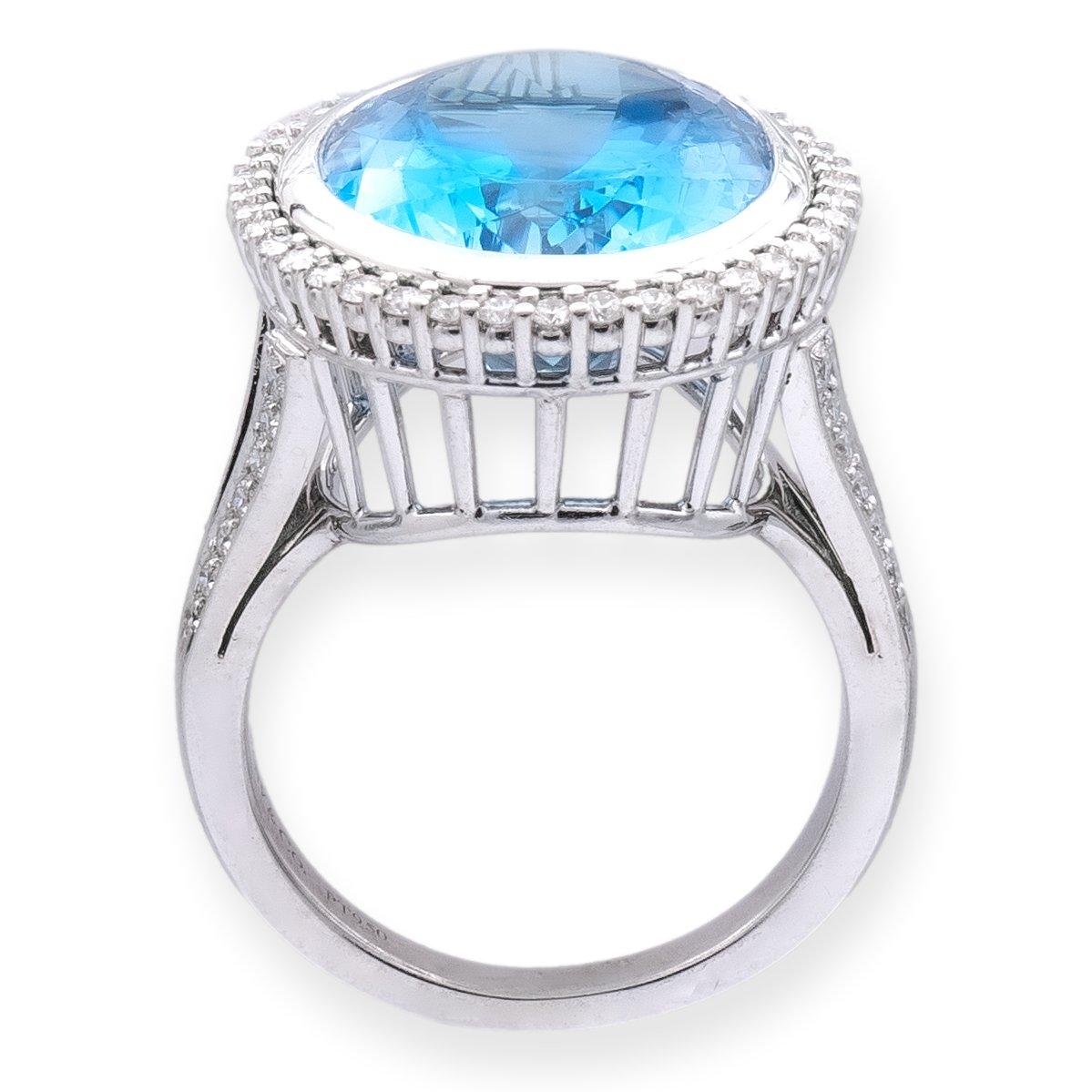 GIA Tiffany & Co. Platinum 10.66 Carat Aquamarine and Diamond Halo Cocktail Ring In Good Condition In New York, NY