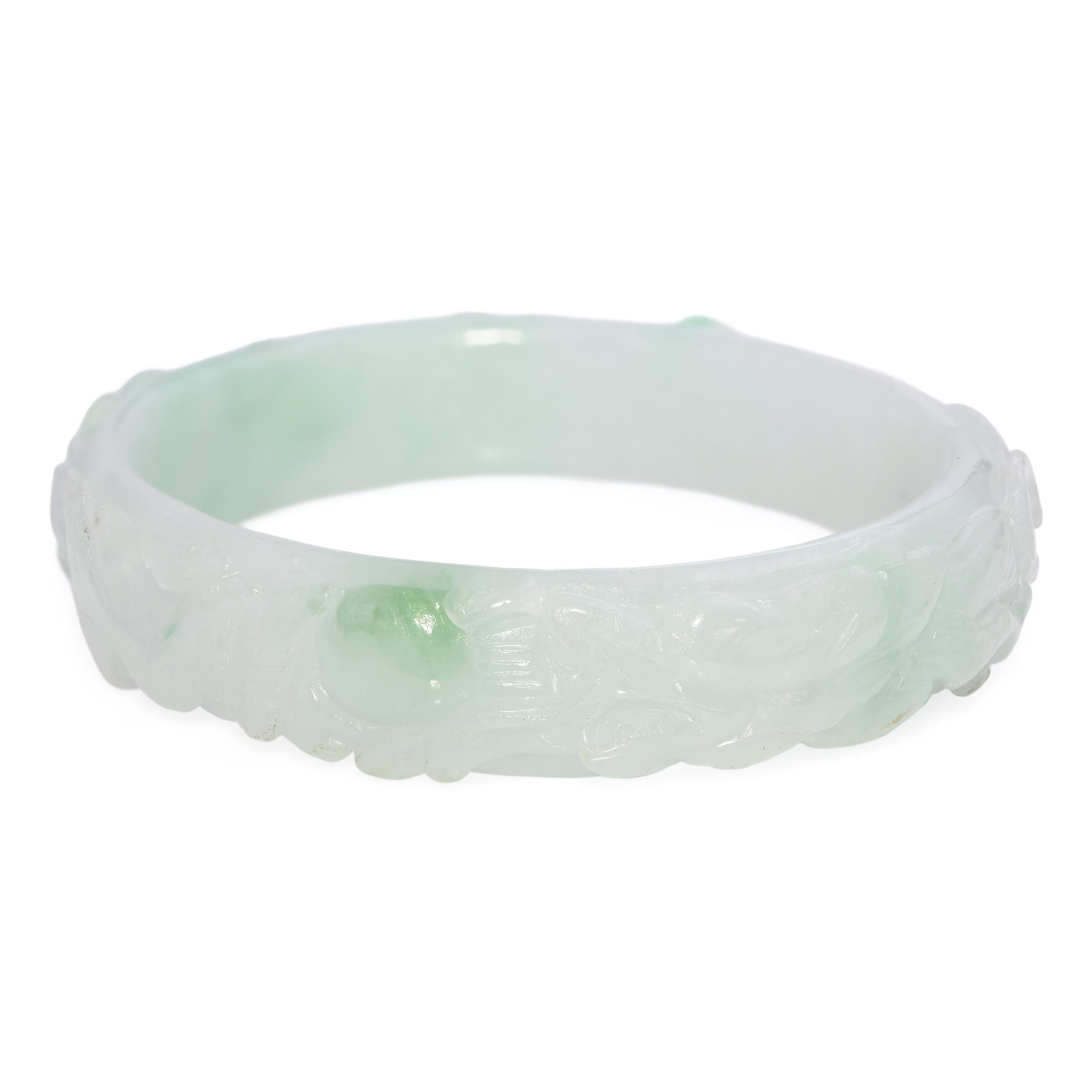 GIA Translucent Variegated Light Gray & Green Carved Jadeite Bangle Bracelet For Sale 3