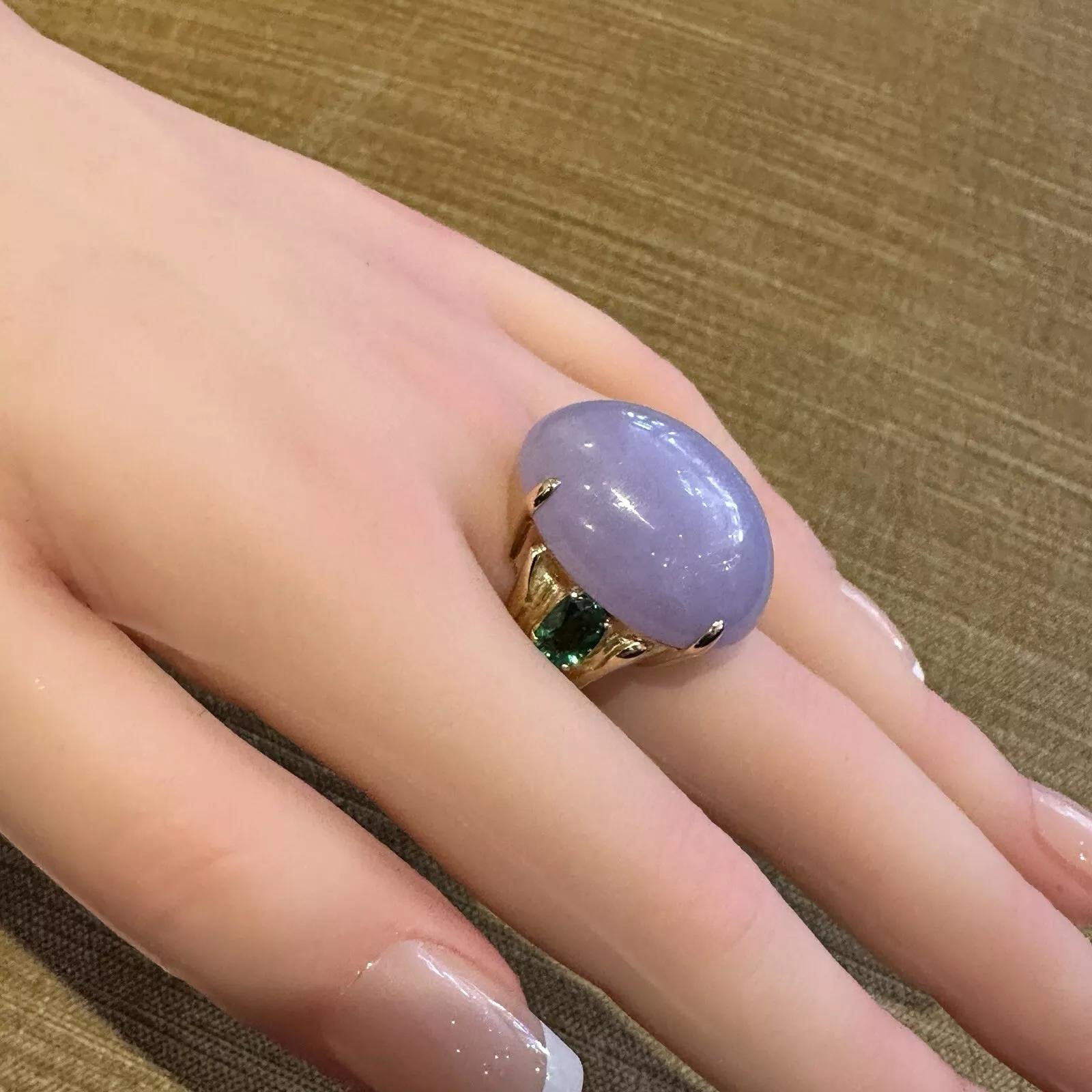 GIA Type A 55.41 carat Natural Purple Jadeite Jade Ring in 18k Yellow Gold For Sale 3