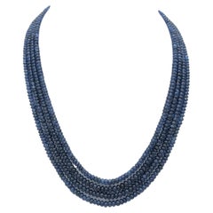 Perles de saphir bleu de Birmanie non chauffées GIA avec fermoir en platine et diamants