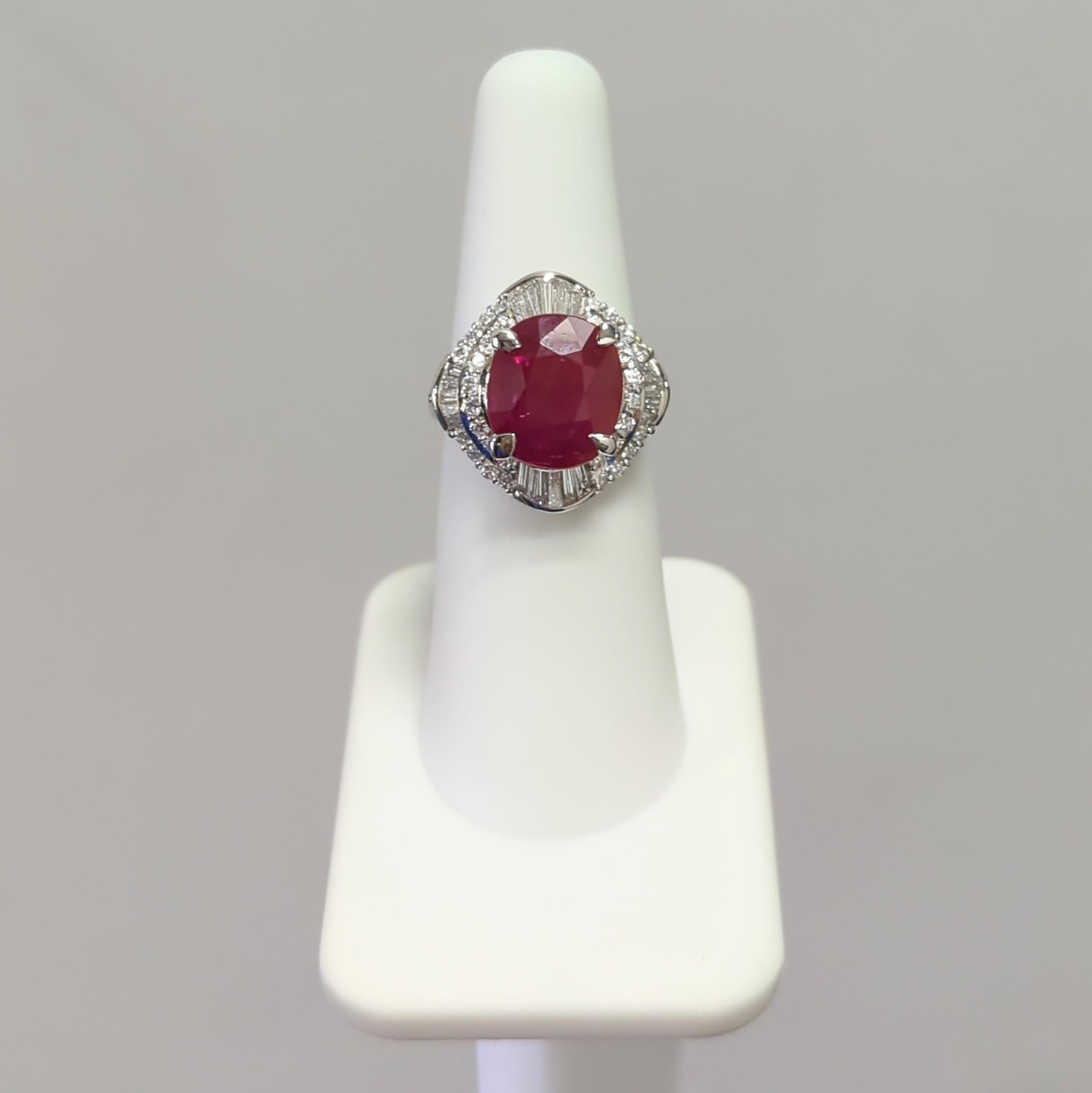 GIA Unheated Mozambique Ruby and White Diamond Cocktail Ring in Platinum In New Condition For Sale In Los Angeles, CA