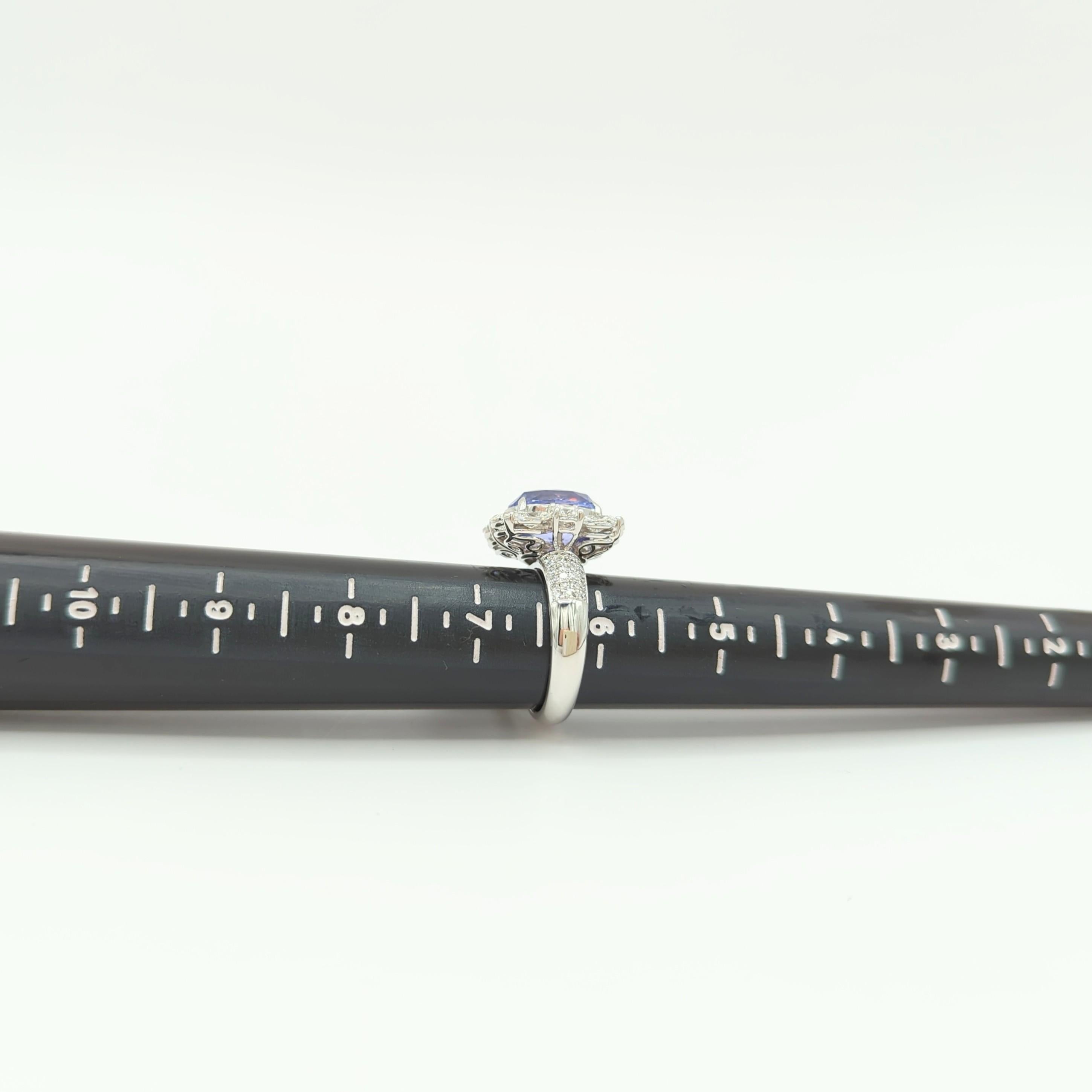 GIA Ring aus 18 Karat Weißgold mit unerhitztem lila Saphir und weißem Diamanten 3