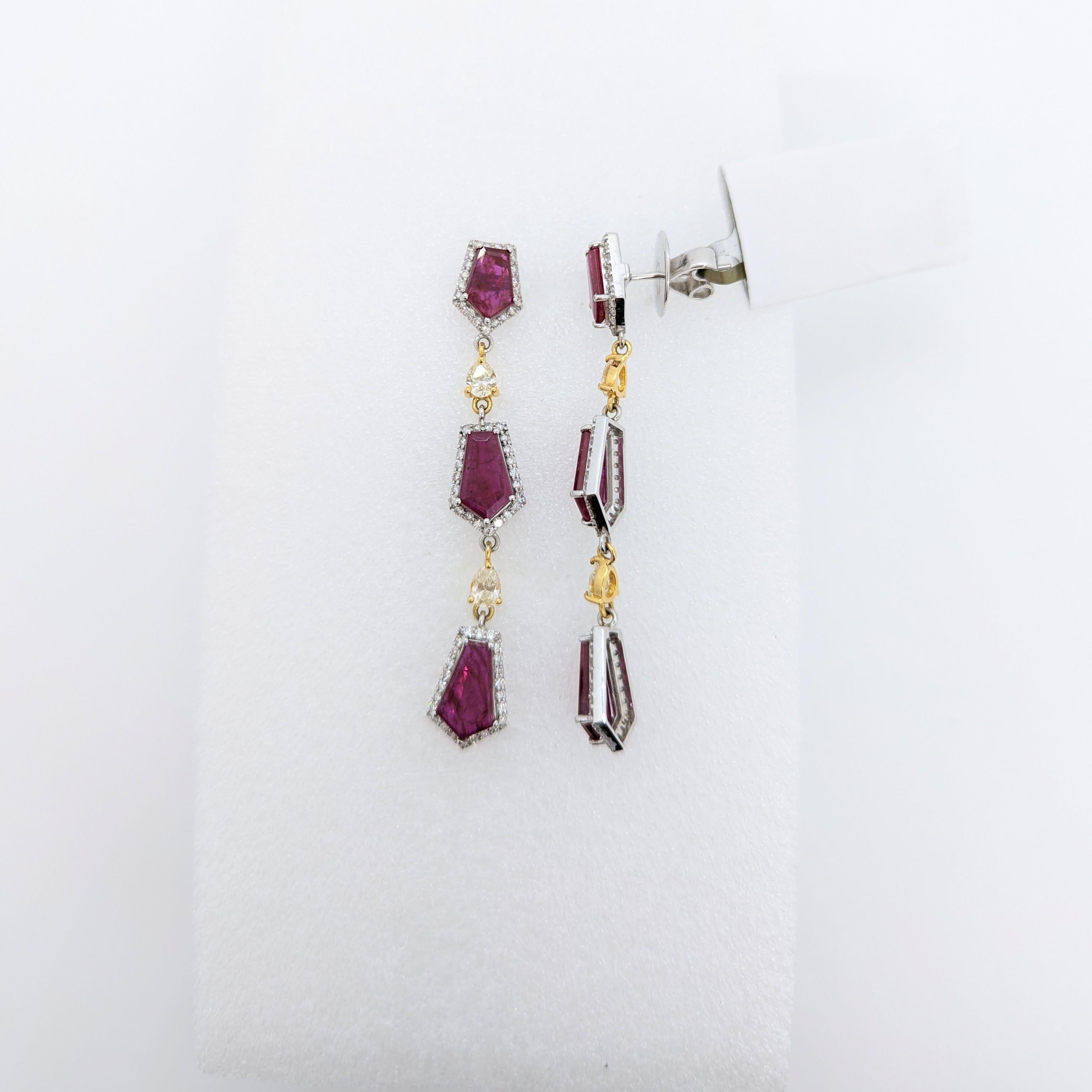 GIA Unheated Purplish Red Ruby and White Diamond Dangle Earrings in 18K In New Condition For Sale In Los Angeles, CA