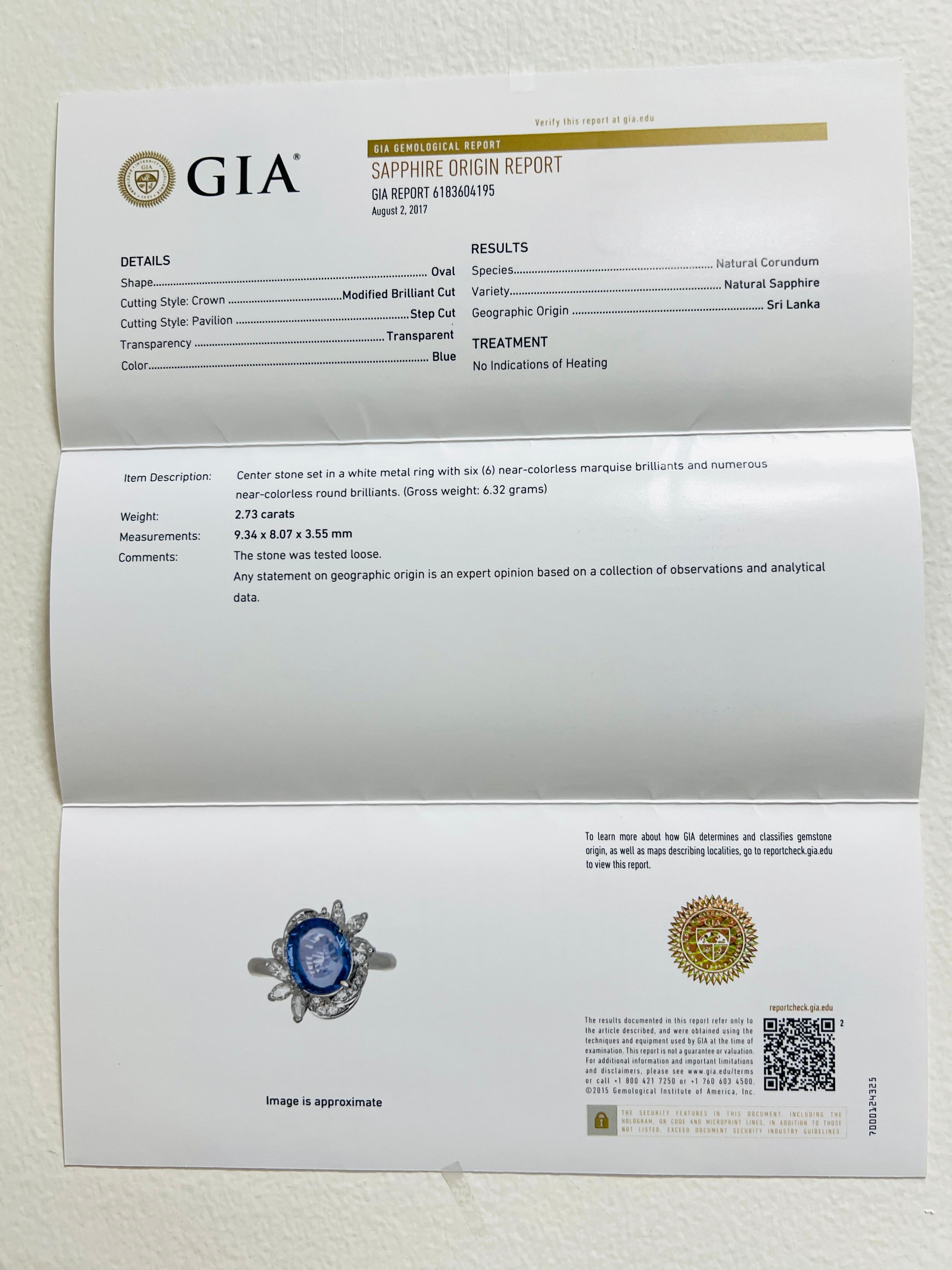 Anello ovale con zaffiro blu dello Sri Lanka non riscaldato, rodio nero e oro 18 carati GIA in vendita 6