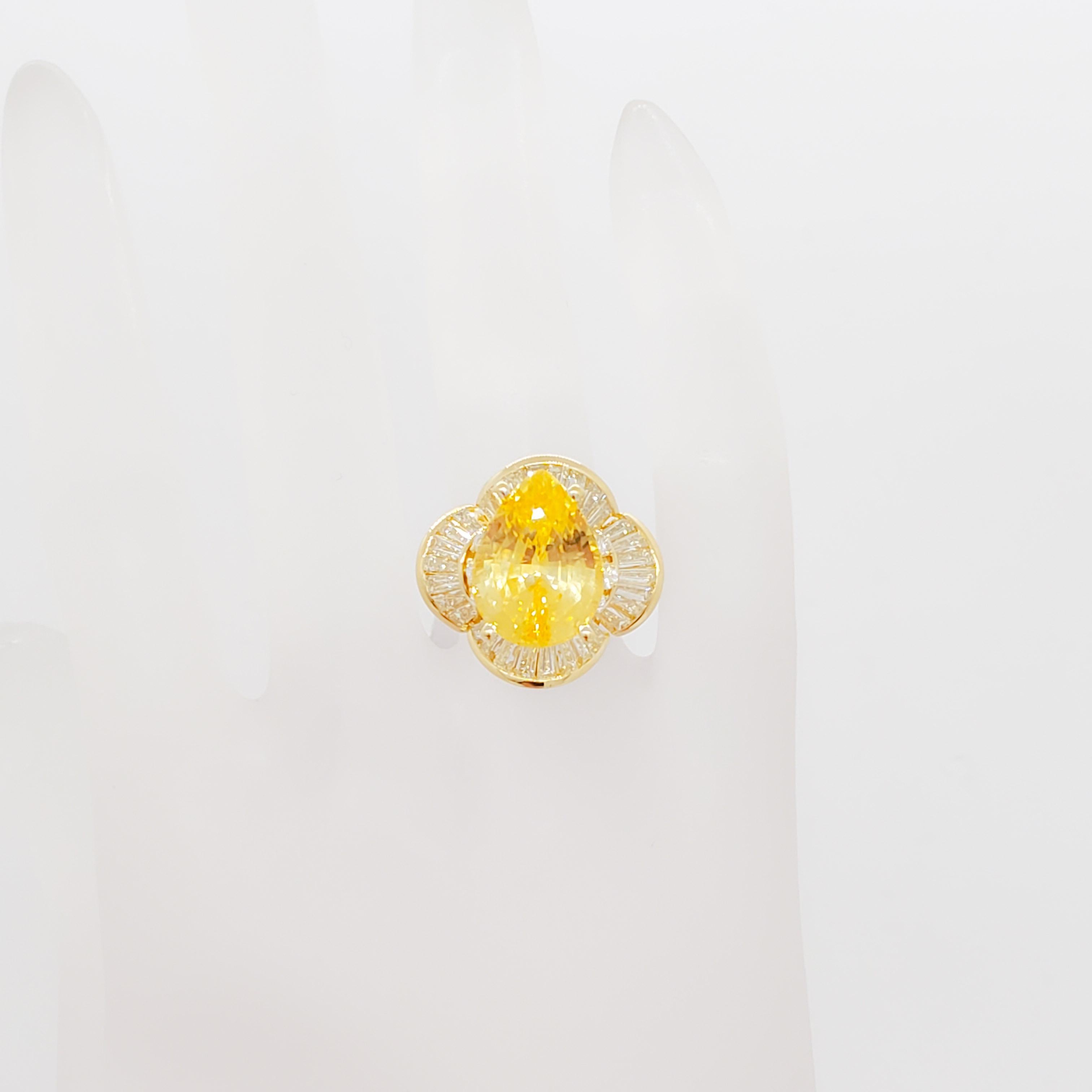 GIA Unheated Sri Lanka Yellow Sapphire and Diamond Cocktail Ring in 18k 1