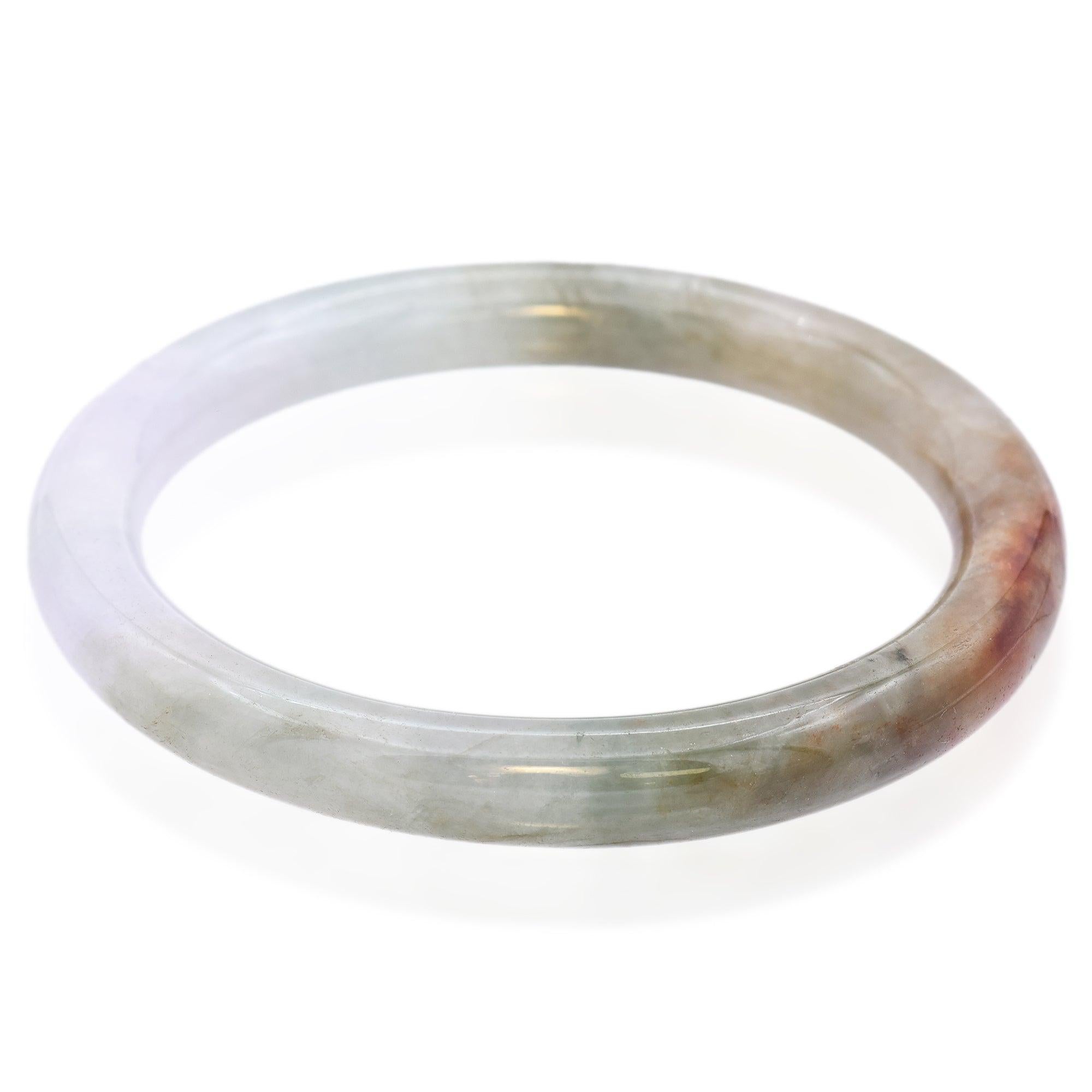 Poids : 178,06 carats
Dimensions : 70,84 x 8,45 mm
Forme:Bracelet
Transparence : Translucide
Couleur:Vert panaché, blanc et brun orangé
Description de l'article:Une sculpture en vrac
Espèce:Jadeite Jade
Type:A
COMMENTAIRES : Connu dans le commerce