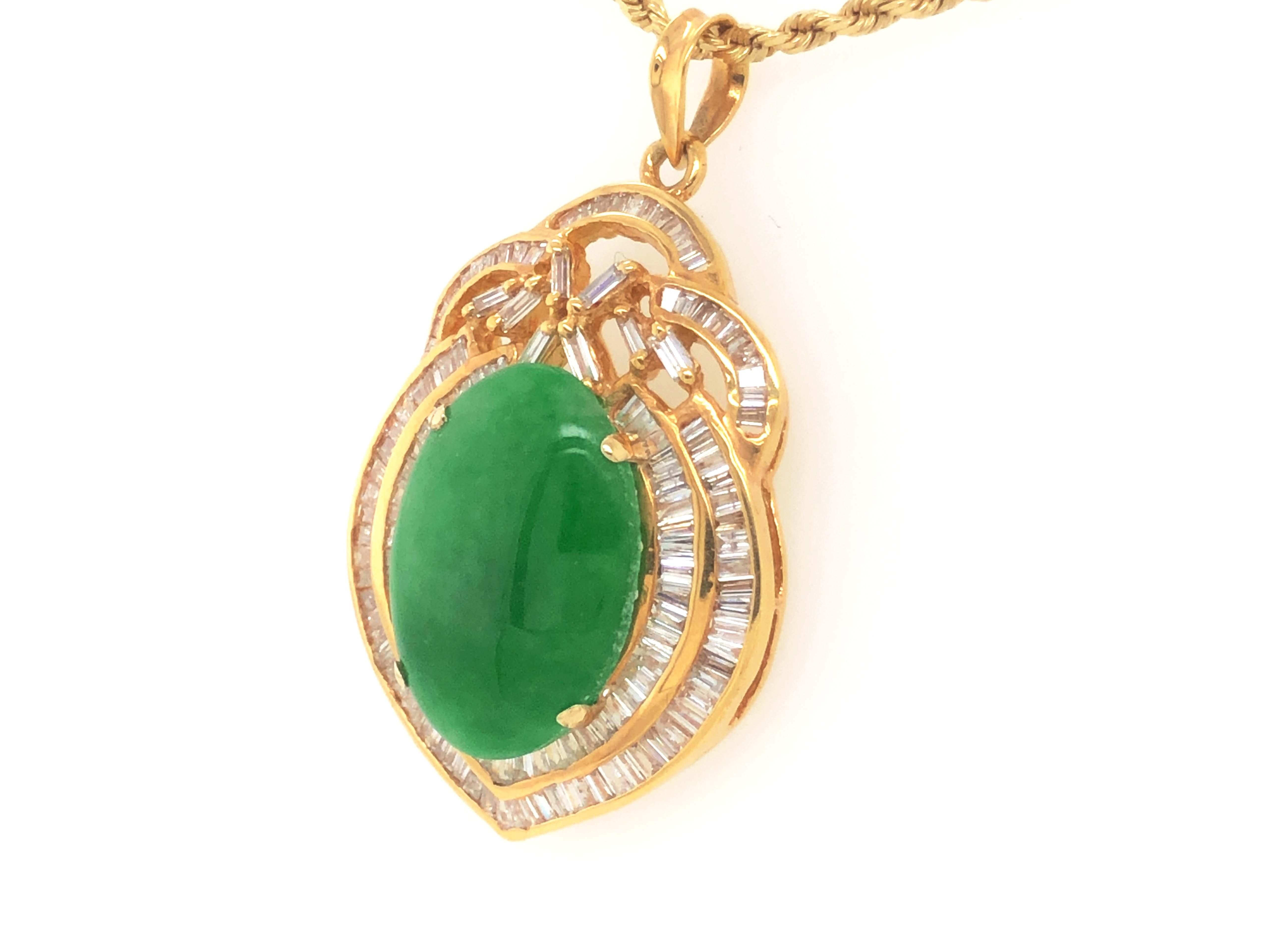 GIA Vintage Cabochon Mottled Green Translucent Jadeite Jade and Diamond Pendant In Excellent Condition In Honolulu, HI