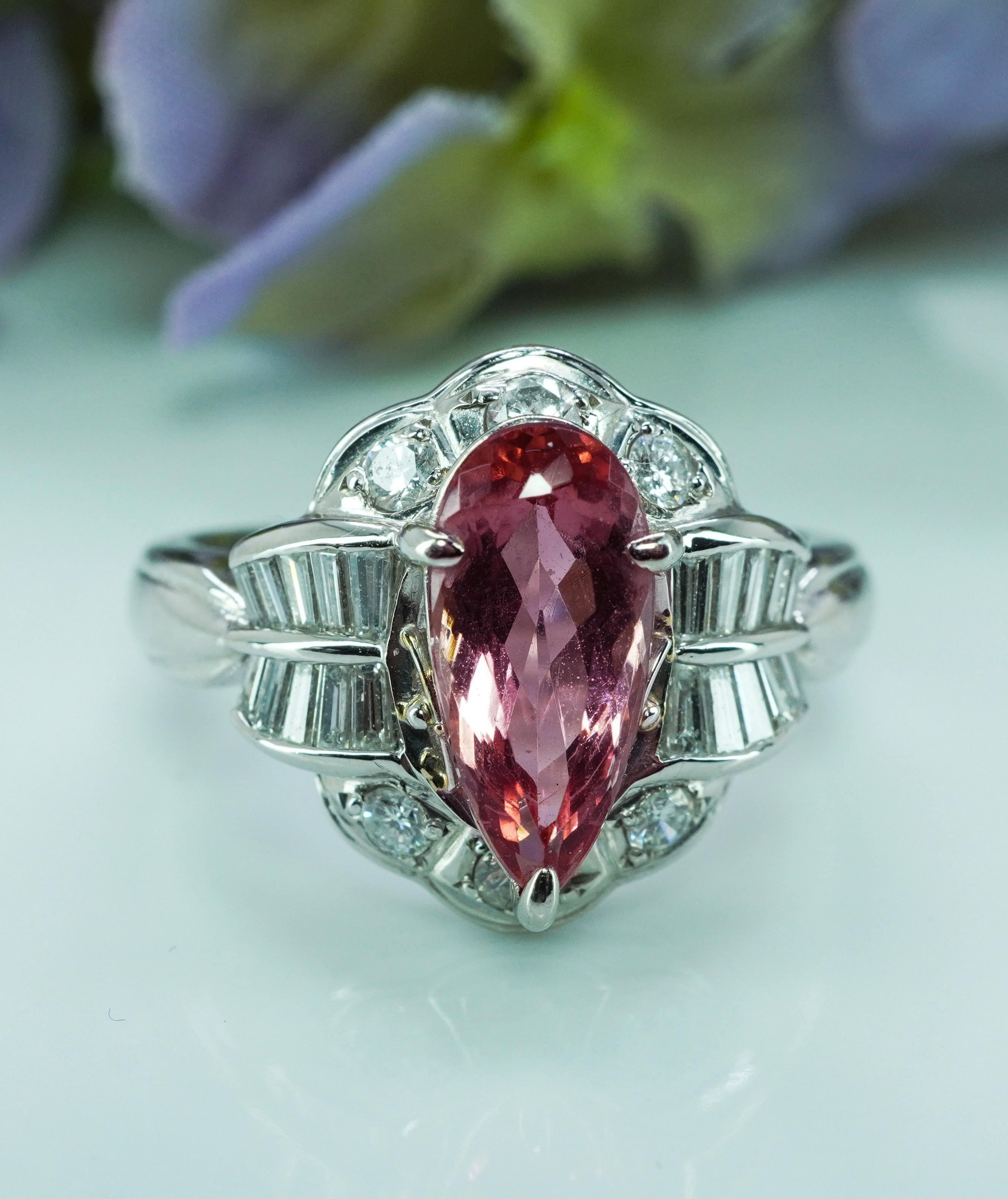 GIA Vintage Diamond Imperial Topaz Ring Platinum Estate Salmon Peach estate In Good Condition For Sale In Brambleton, US