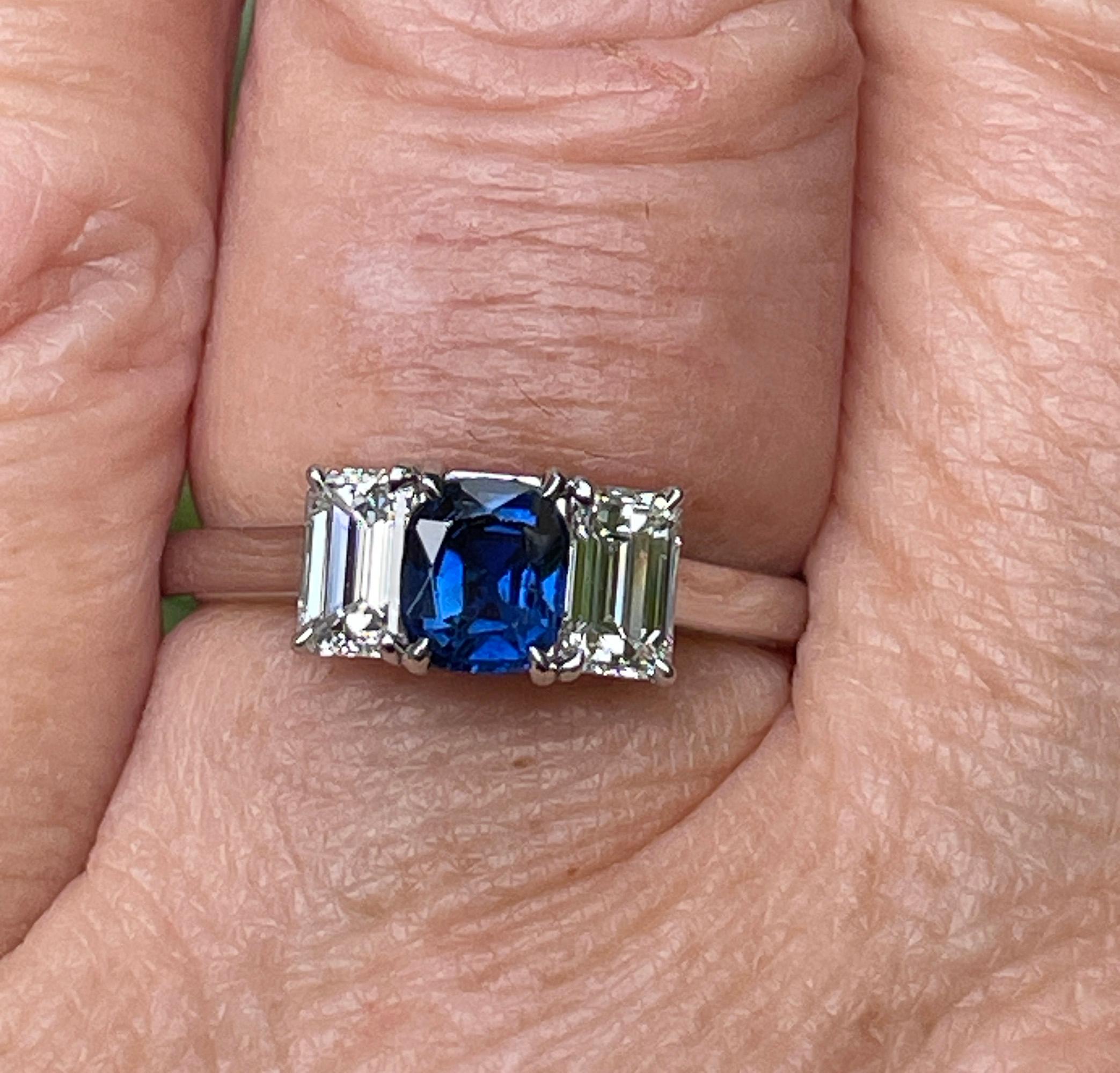 GIA Vintage TIFFANY & Co 1.75ctw No-Heat Blue Sapphire and Diamond Platinum Ring 1
