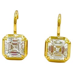 GIA White Diamond Asscher Cut Dangle Earrings in 18K Yellow Gold