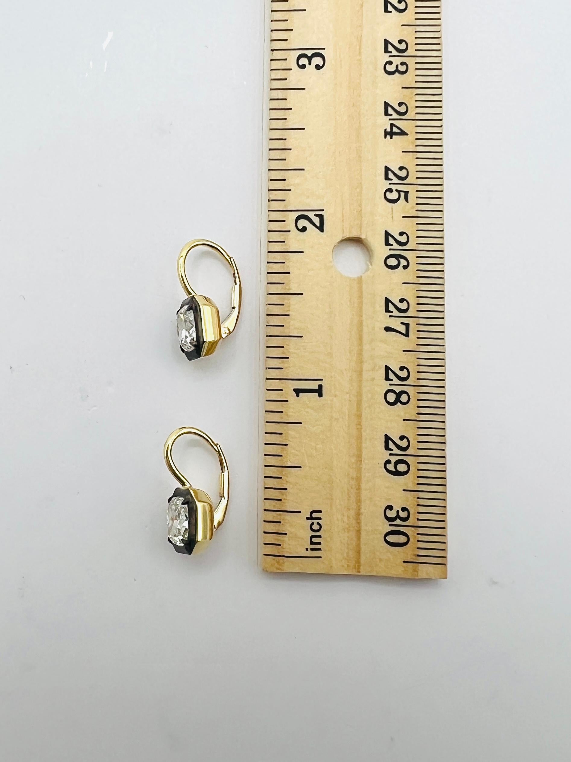 GIA Weißer Diamant im Kissenschliff 1,5 Karat je schwarzer Rhodium & 18K Gold Ohrringe 4