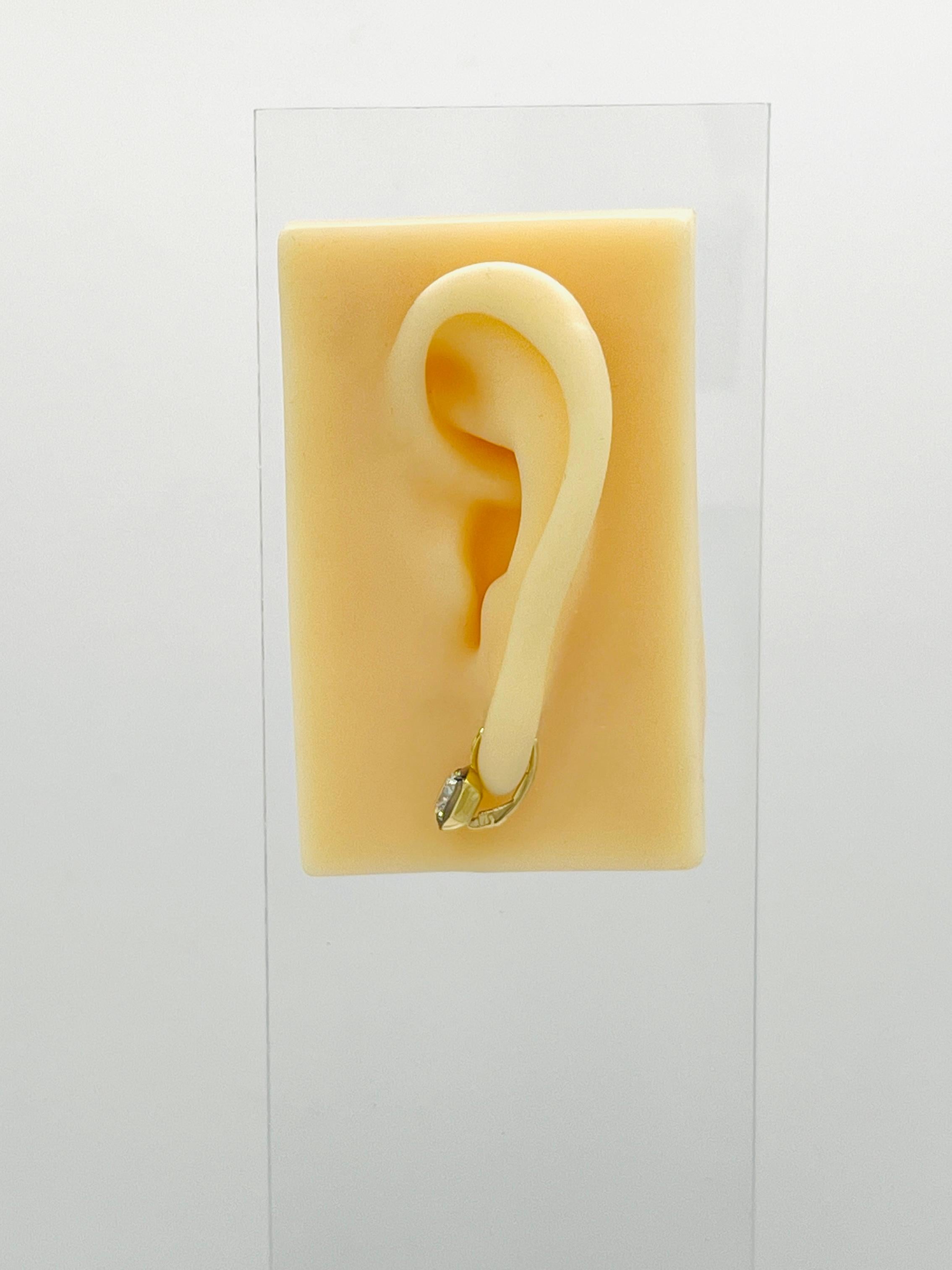 Boucles d'oreilles pendantes en or jaune 18 carats et rhodium noir avec diamant blanc taillé en coussin GIA Neuf - En vente à Los Angeles, CA