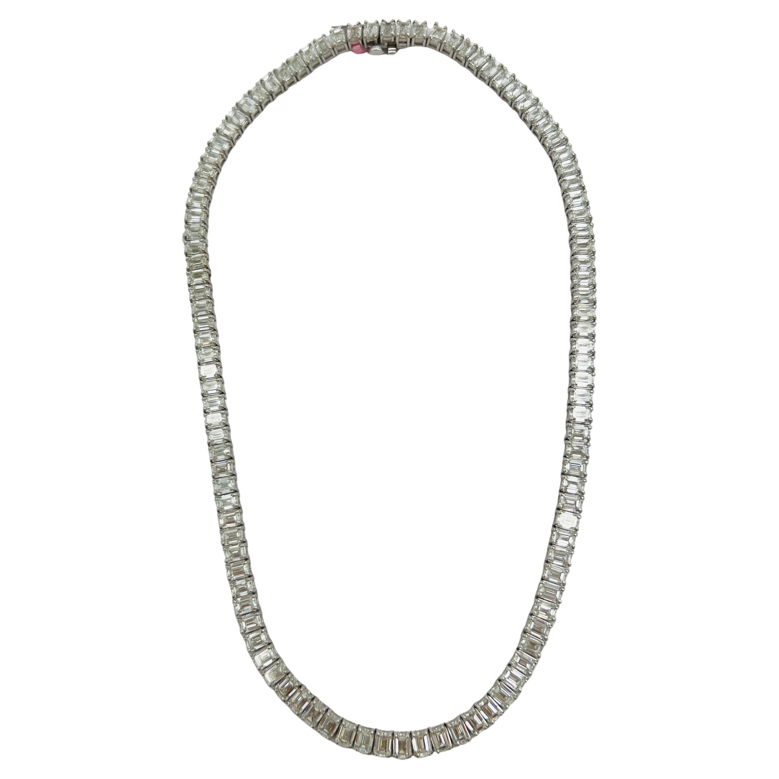 GIA Weißer Diamant Smaragdschliff Tennis-Halskette in 18K Weißgold
