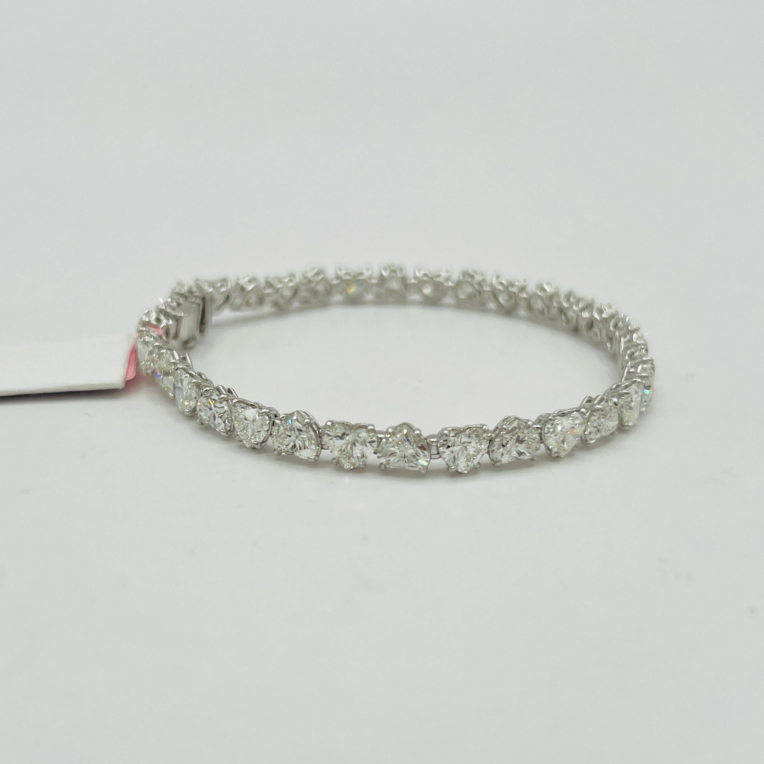GIA White Diamond Heart Shape 0.50 Carat Each Tennis Bracelet in 18K White Gold For Sale 2