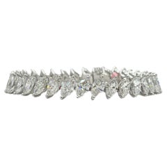 GIA Diamante bianco marquise 0,50 ct. Ciascun bracciale tennis in oro bianco 18 carati