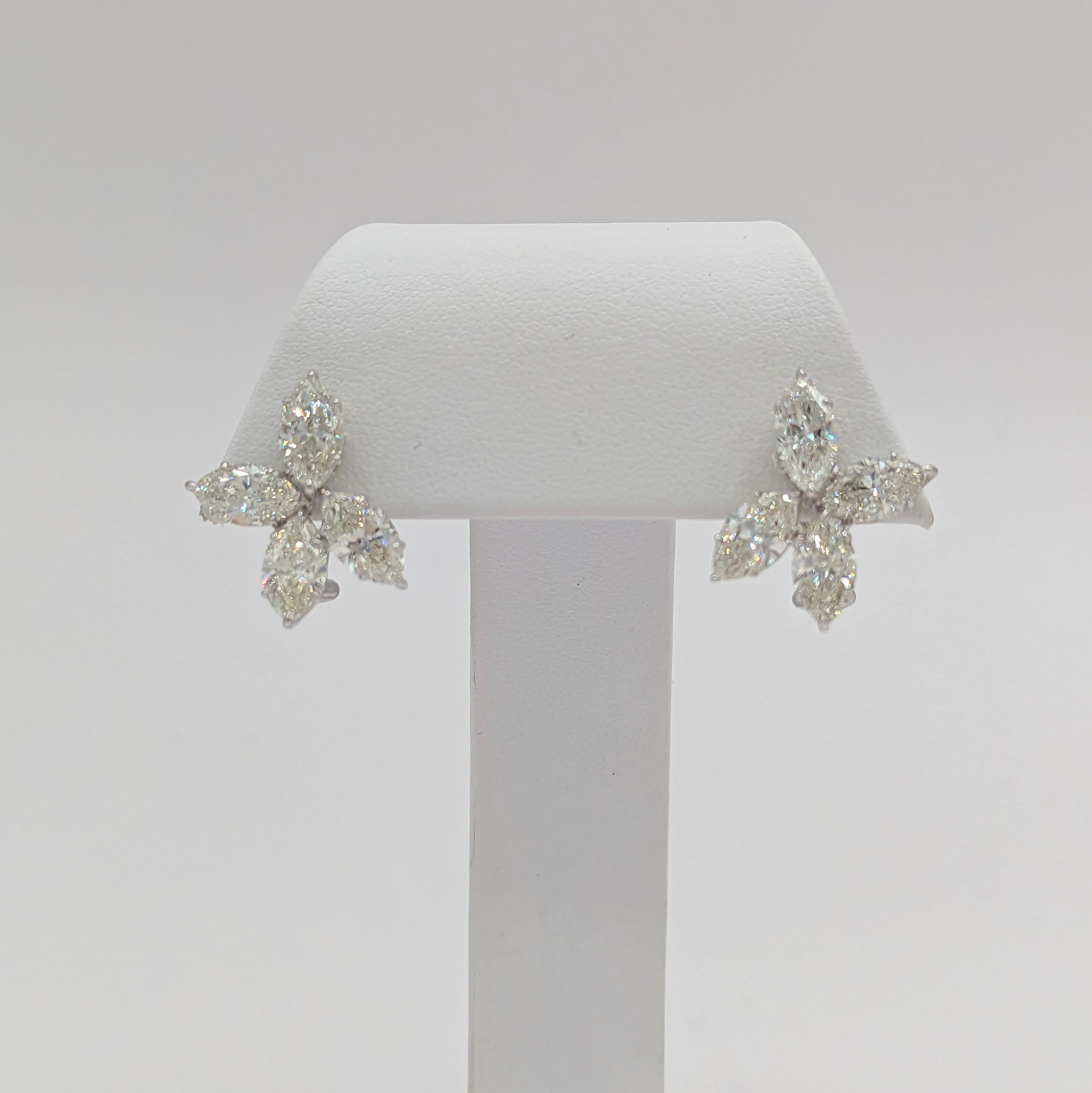 GIA White Diamond Marquise Cluster Earrings in 18K White Gold In New Condition For Sale In Los Angeles, CA