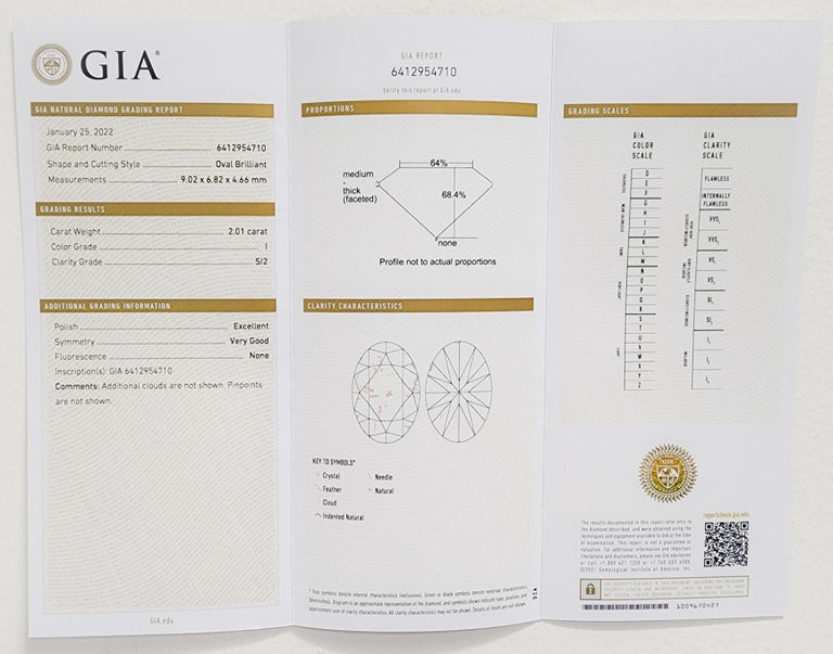 GIA White Diamond Oval and Round Ring in 18k Yellow Gold For Sale at ...