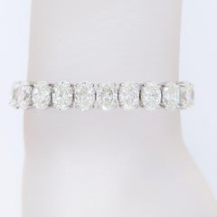 GIA White Diamond Oval Tennis Bracelet in Platinum