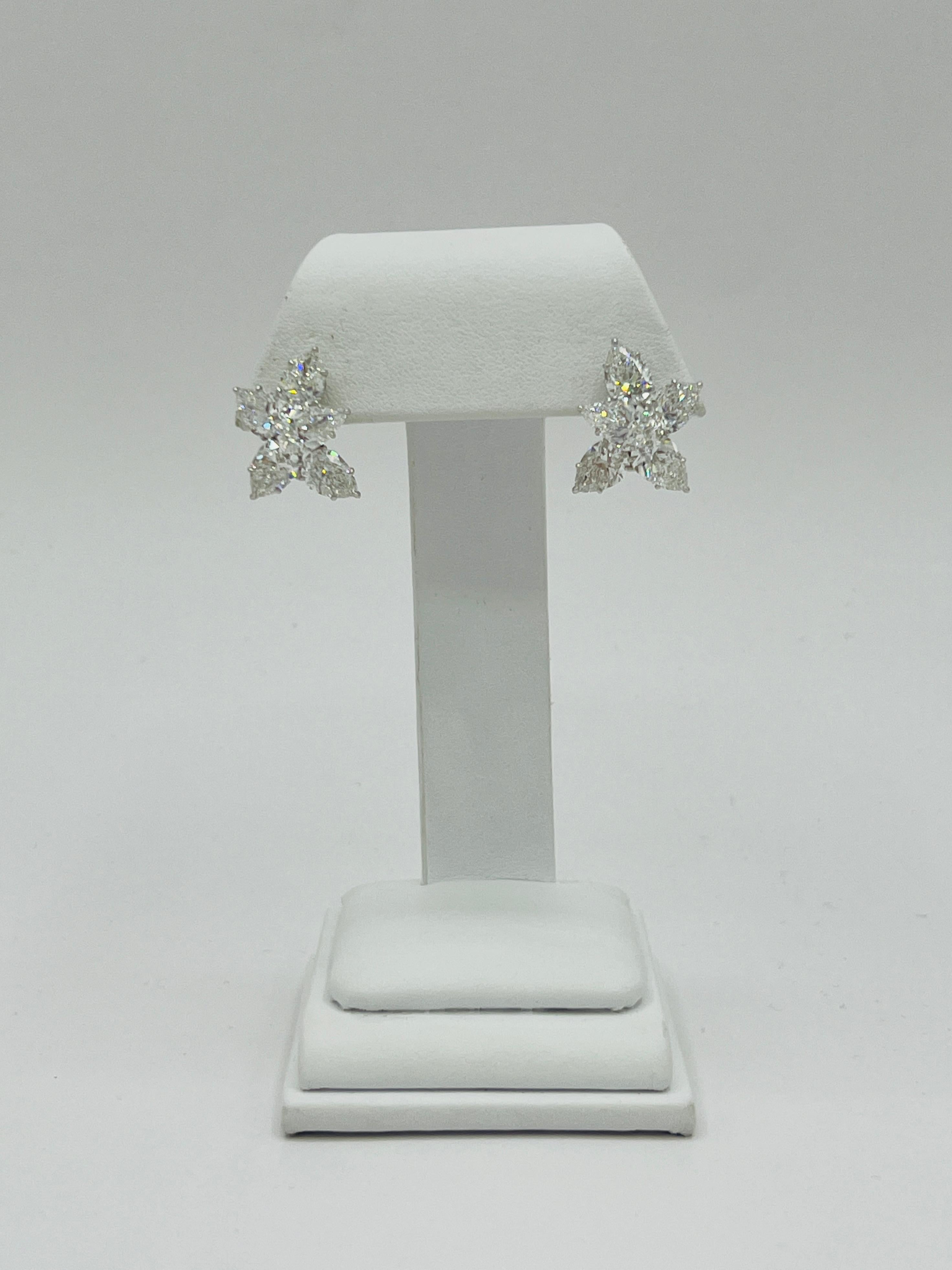 Boucles d'oreilles en or blanc GIA diamant blanc poire 0.90-1 carat chacune Whiting Neuf - En vente à Los Angeles, CA