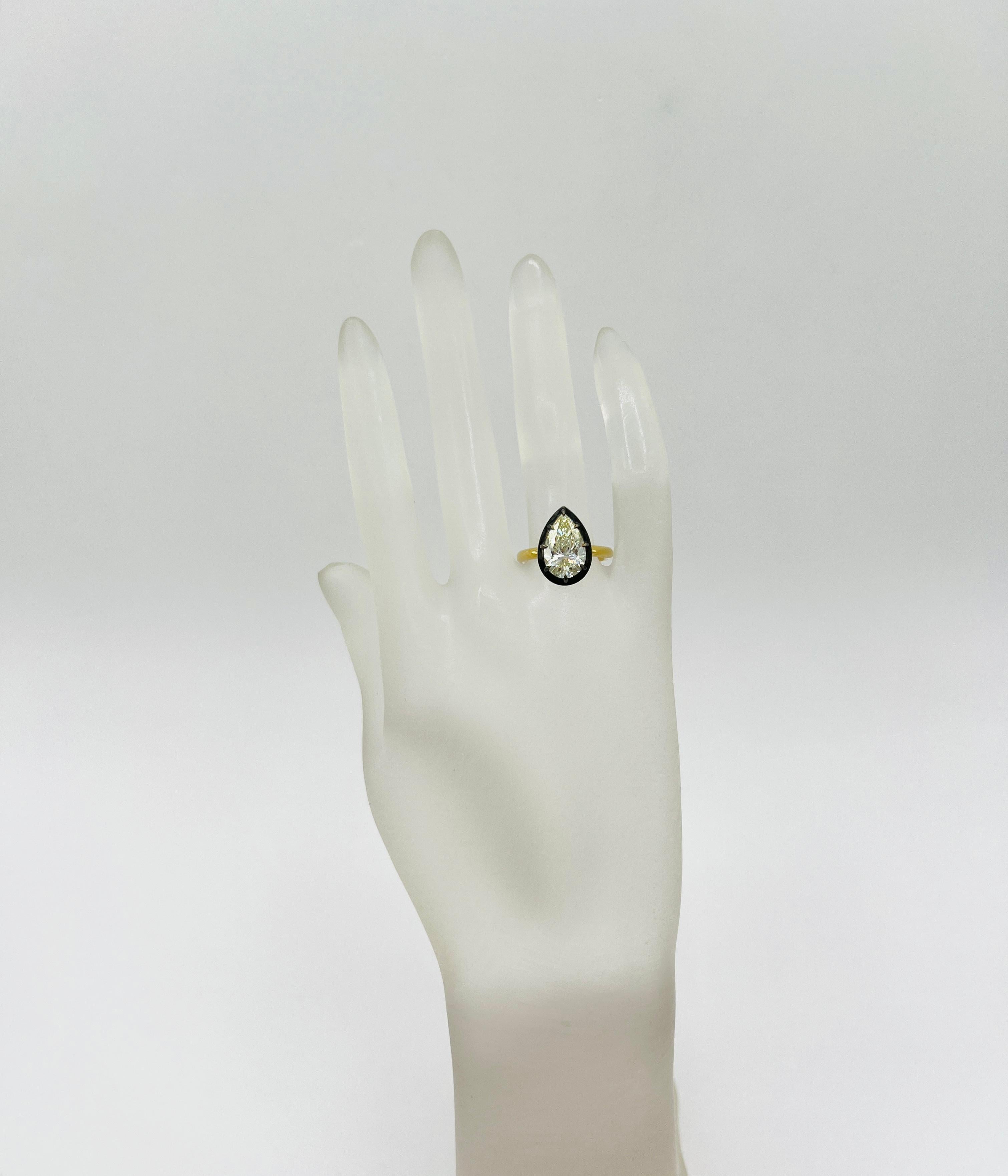 Pear Cut GIA White Diamond Pear Shape in Black Rhodium Bezel and 18K Yellow Gold For Sale