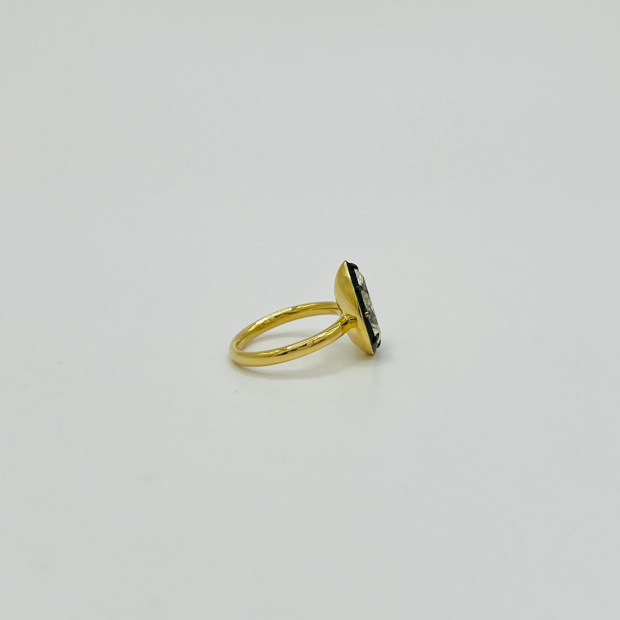 GIA White Diamond Pear Shape in Black Rhodium Bezel and 18K Yellow Gold For Sale 2
