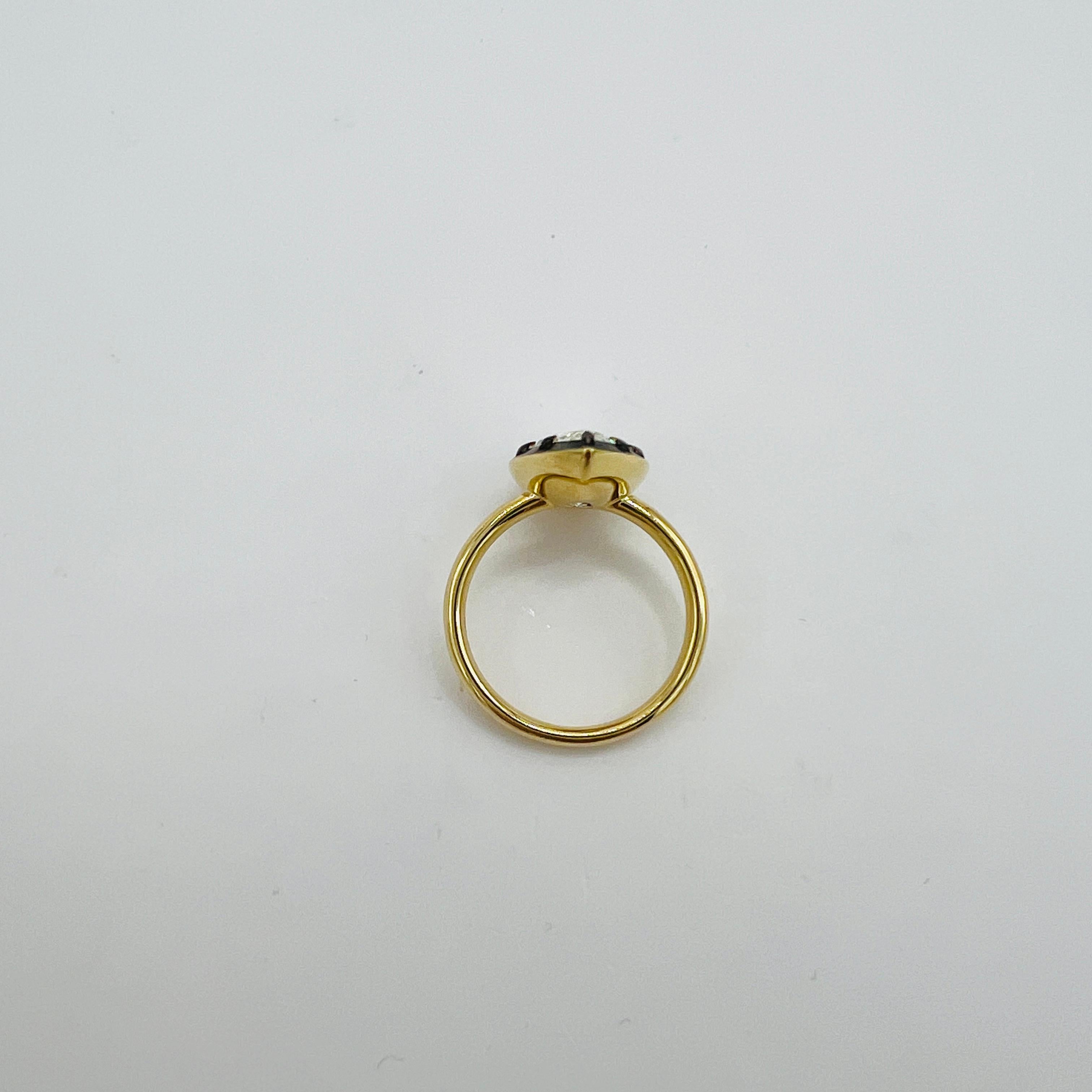 GIA White Diamond Pear Shape in Black Rhodium Bezel and 18K Yellow Gold For Sale 3