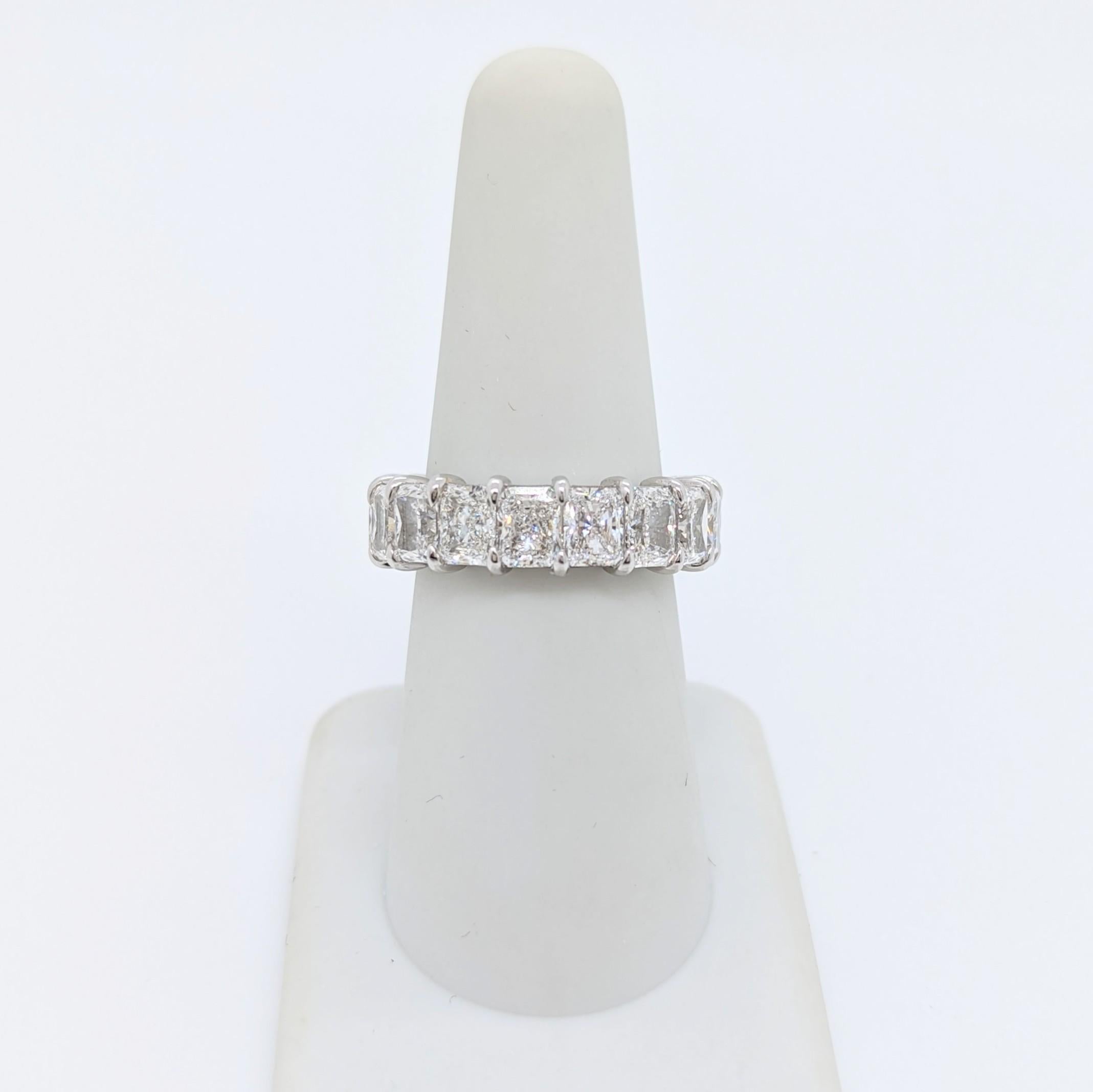 GIA White Diamond Radiant Eternity Band in 18K White Gold In New Condition For Sale In Los Angeles, CA
