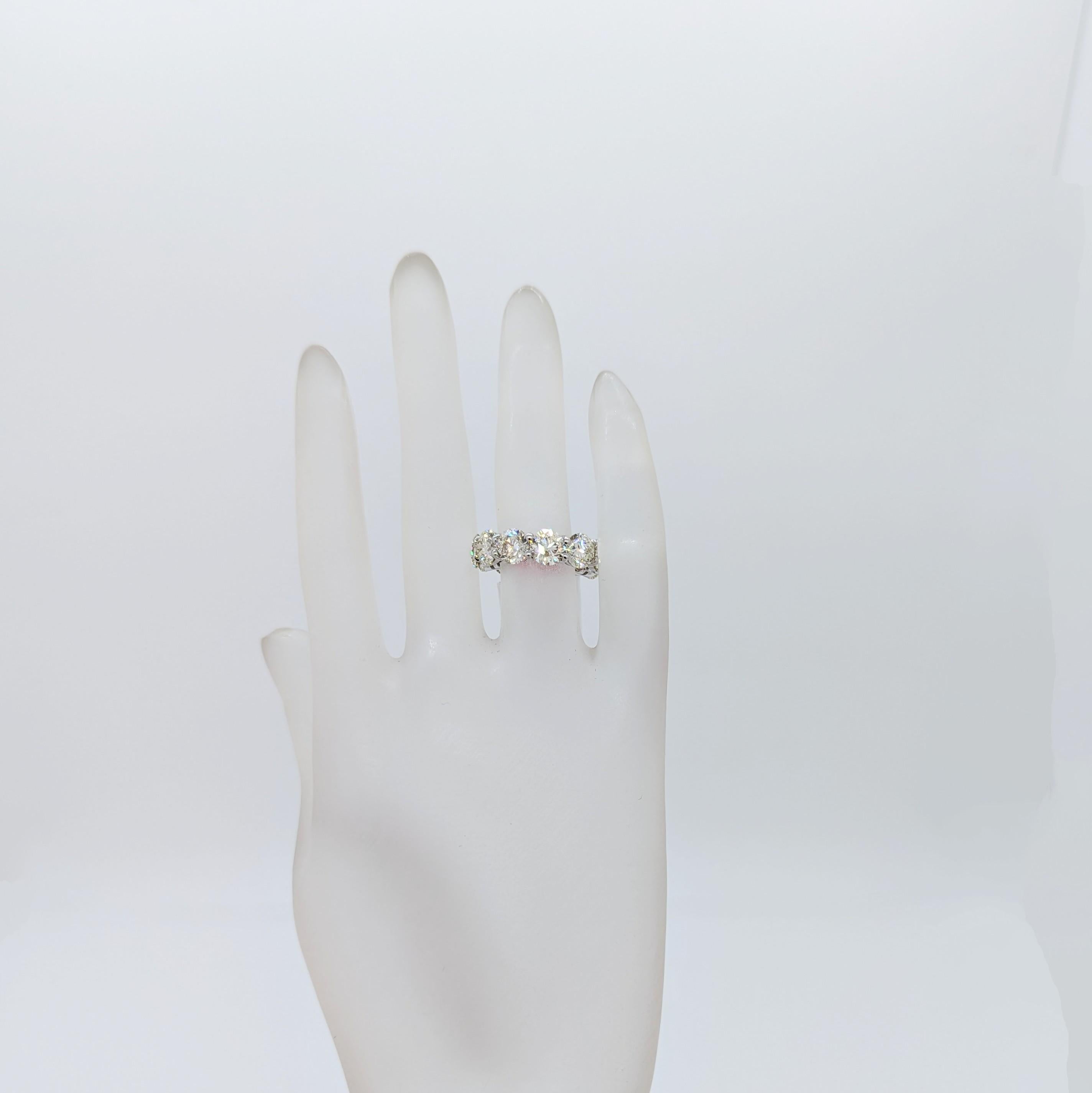 Round Cut GIA White Diamond Round Eternity Band Ring in 18K White Gold For Sale