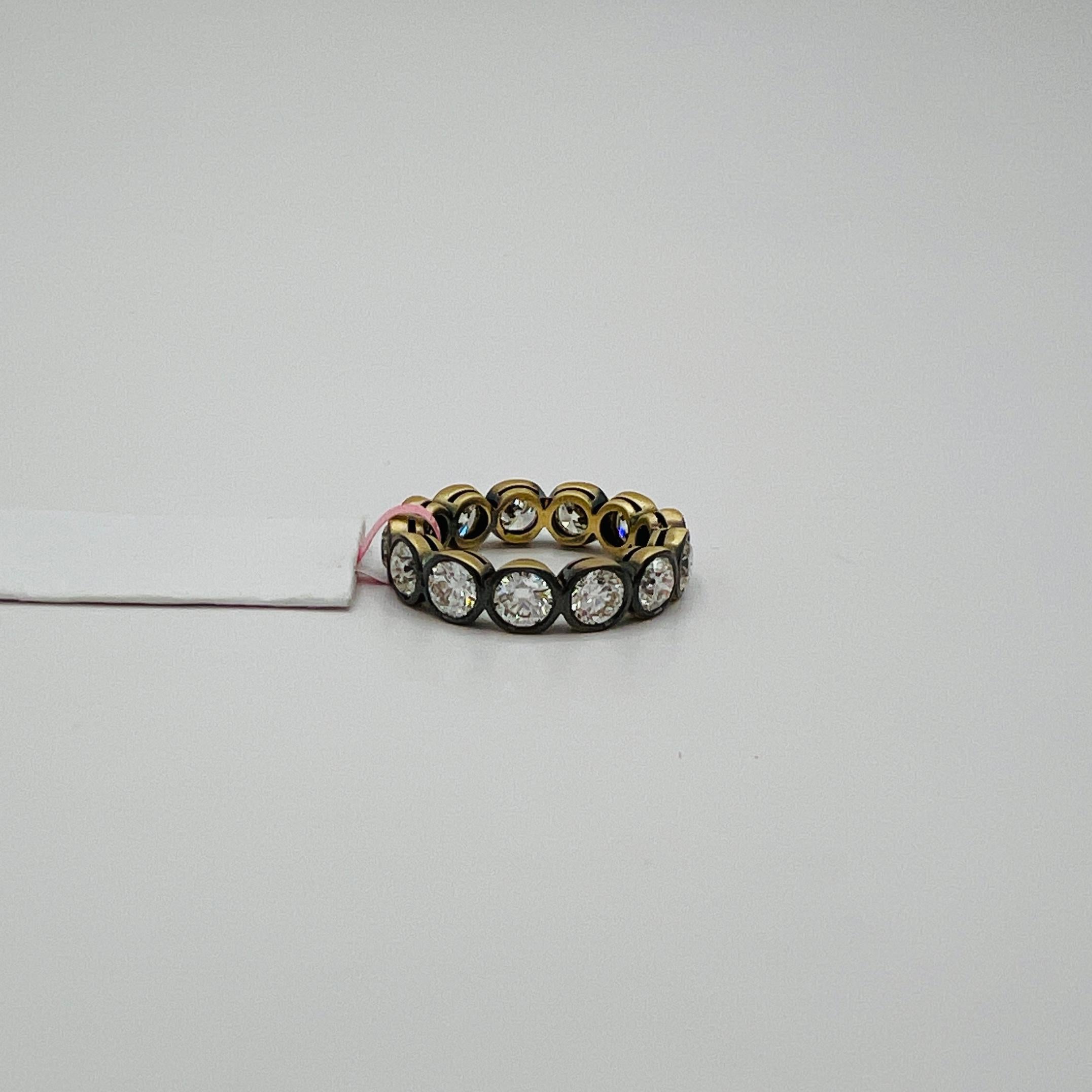Bague d'éternité en rhodium noir et or jaune 18 carats avec diamant blanc GIA Neuf - En vente à Los Angeles, CA