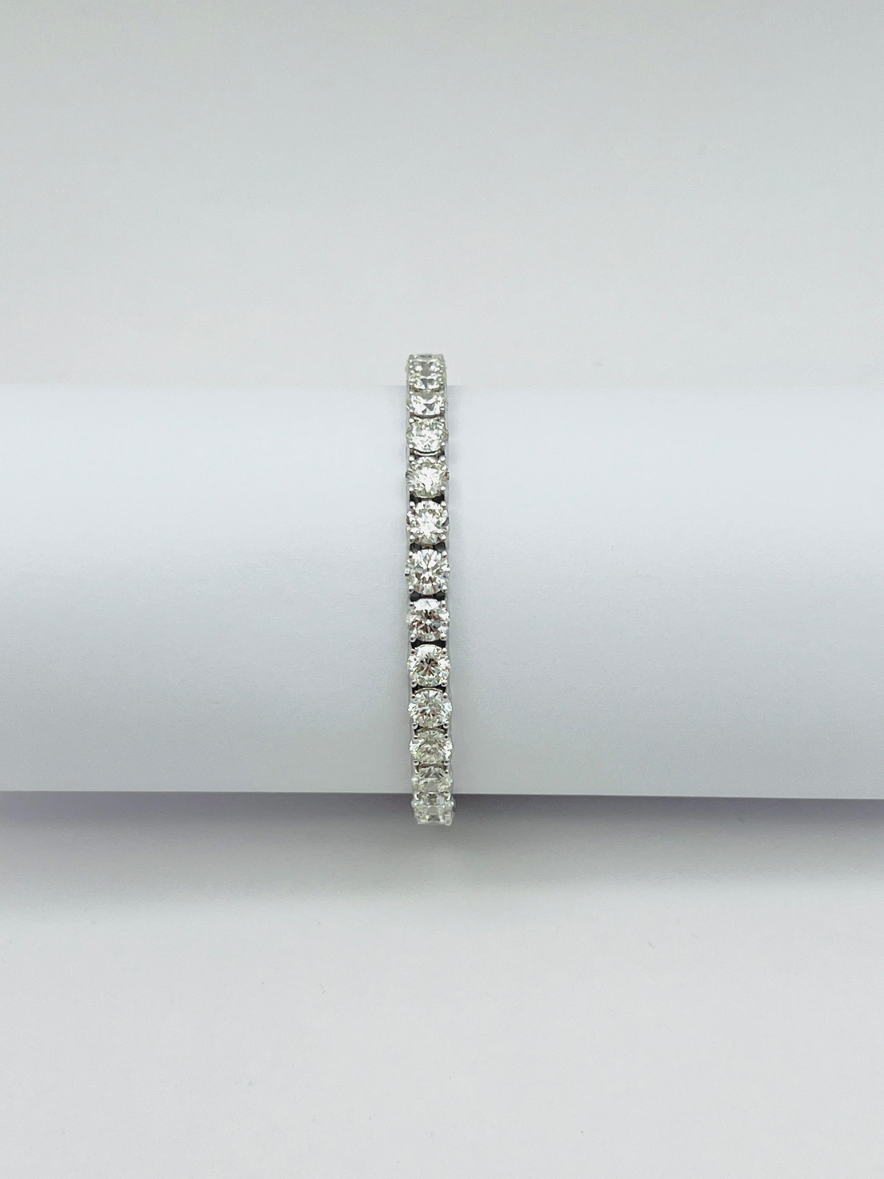 Women's or Men's GIA White Diamond Round Half Carat Each Tennis Bracelet in 18K White Gold