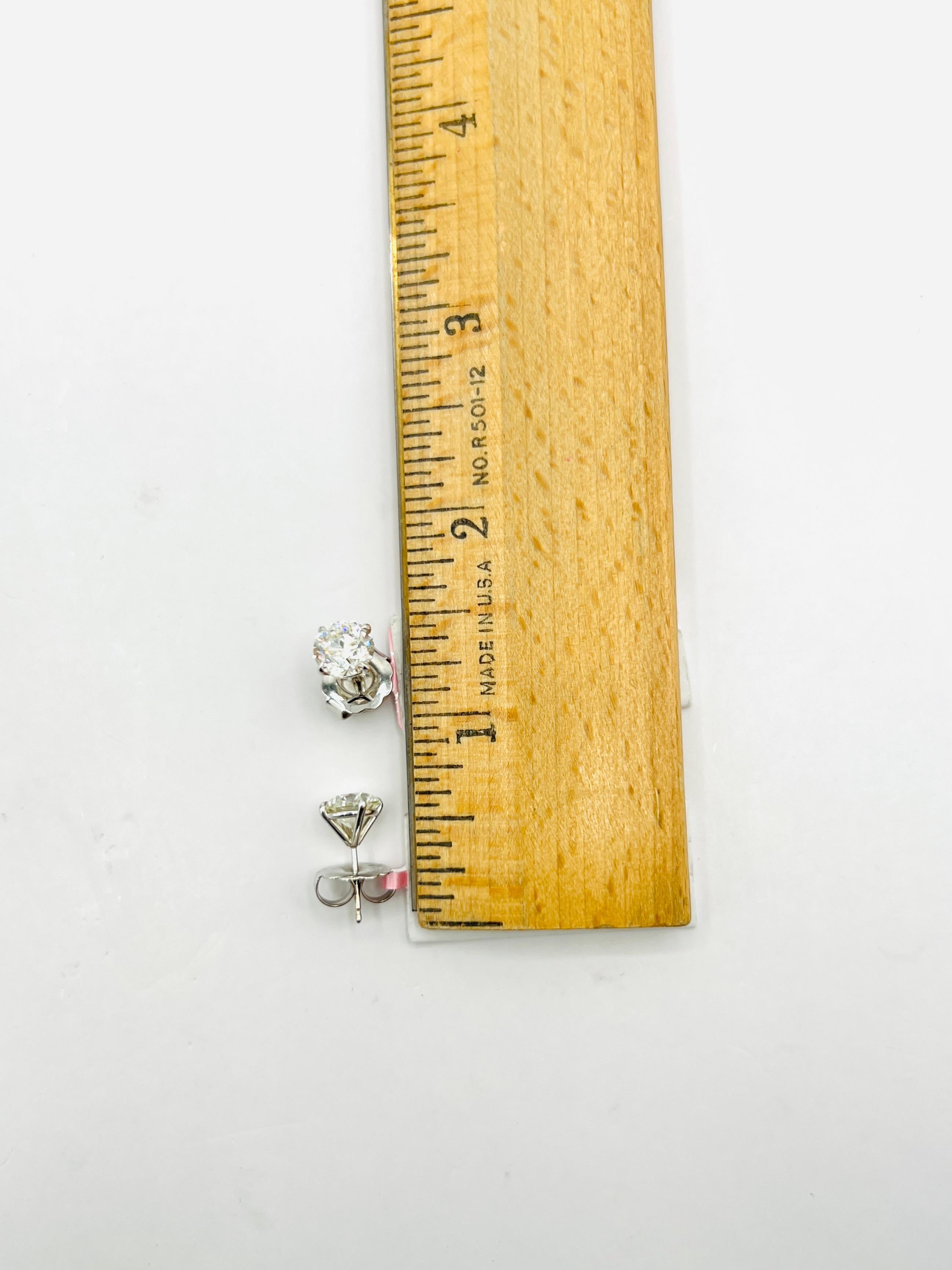 GIA White Diamond Round Stud Earrings in 18K White Gold For Sale 3