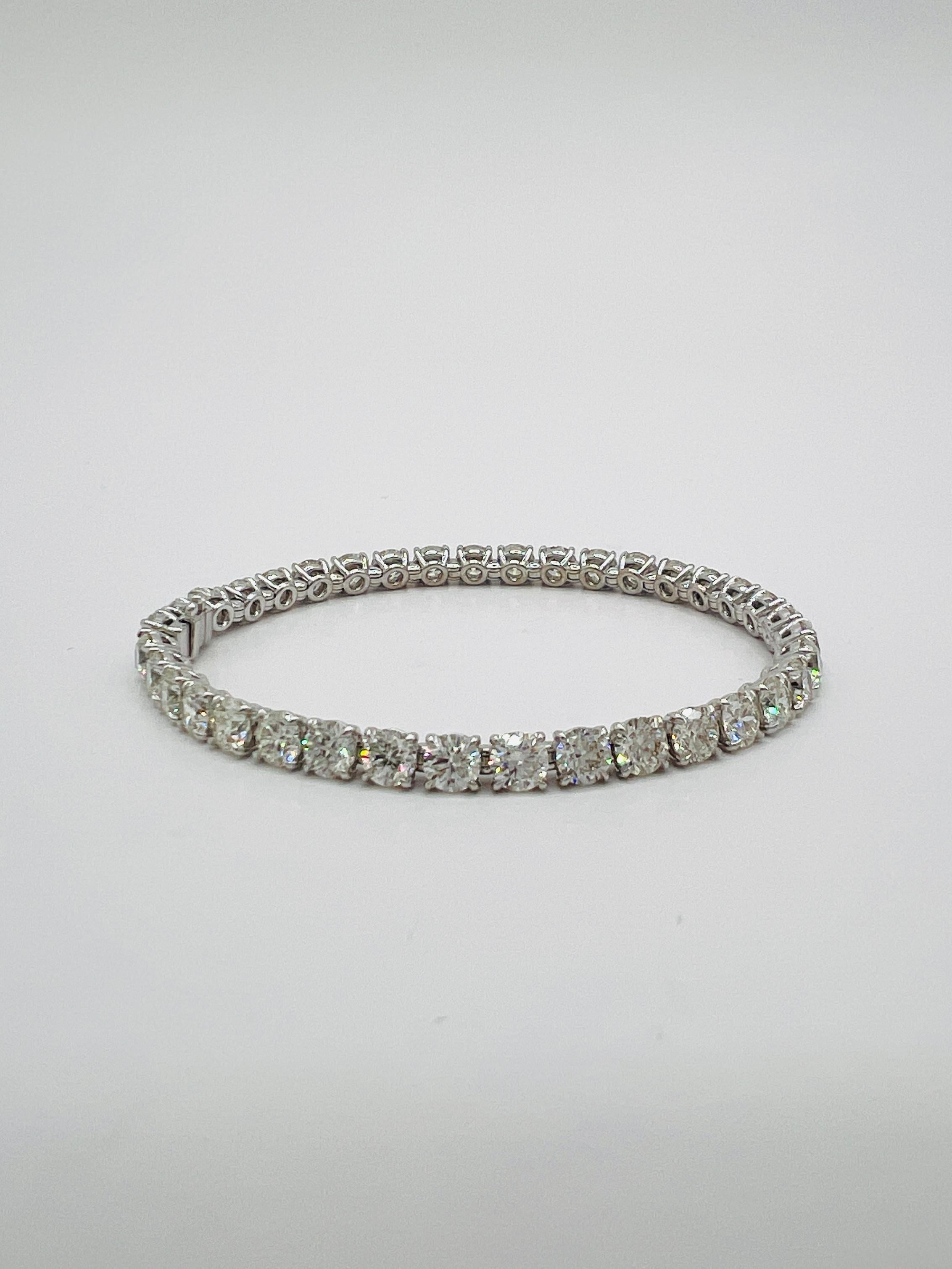 GIA White Diamond Round Tennis Bracelet in 18K White Gold 3