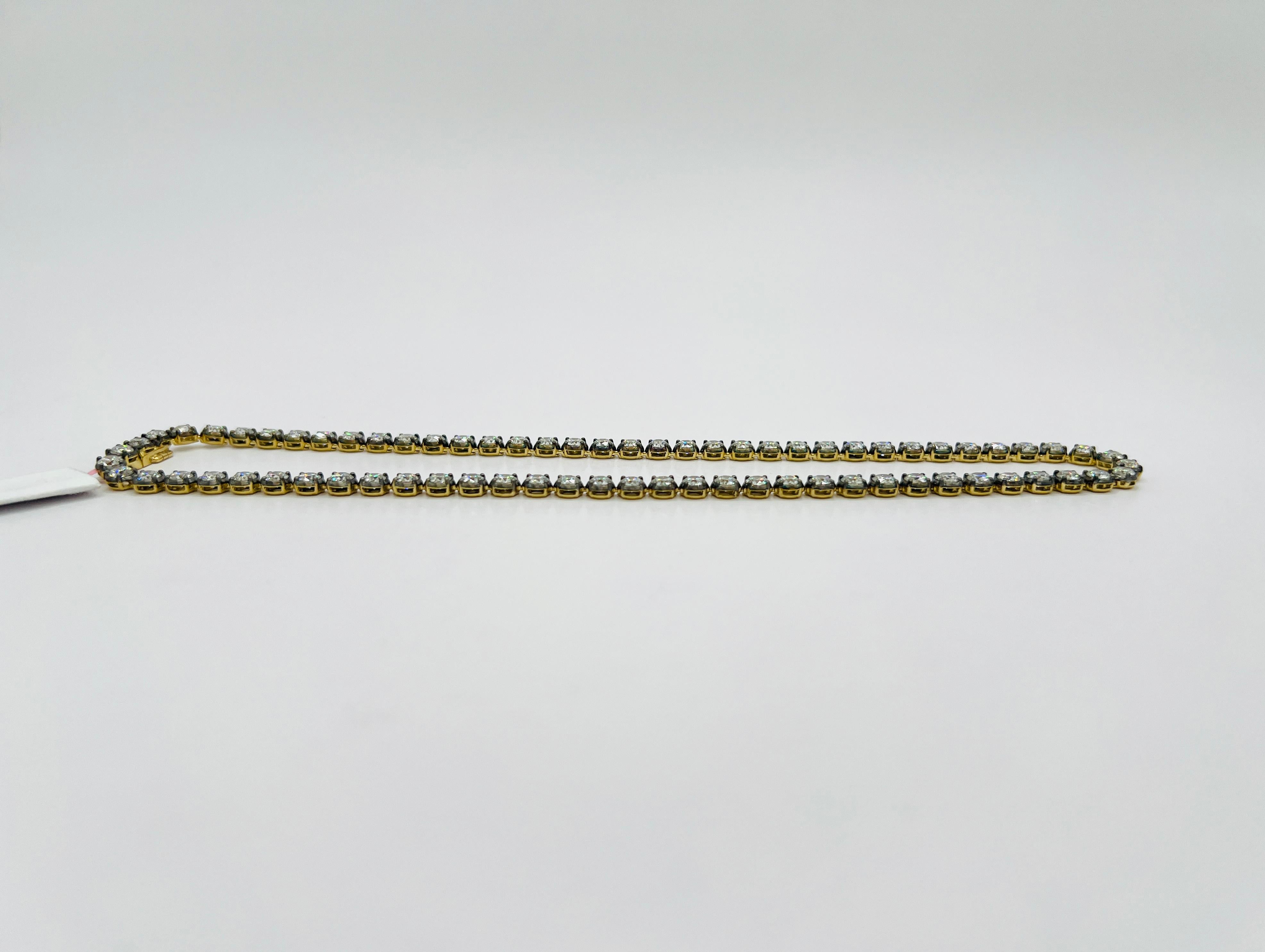 GIA White Diamond Round Tennis Necklace in Black Rhodium & 18K Yellow Gold For Sale 1
