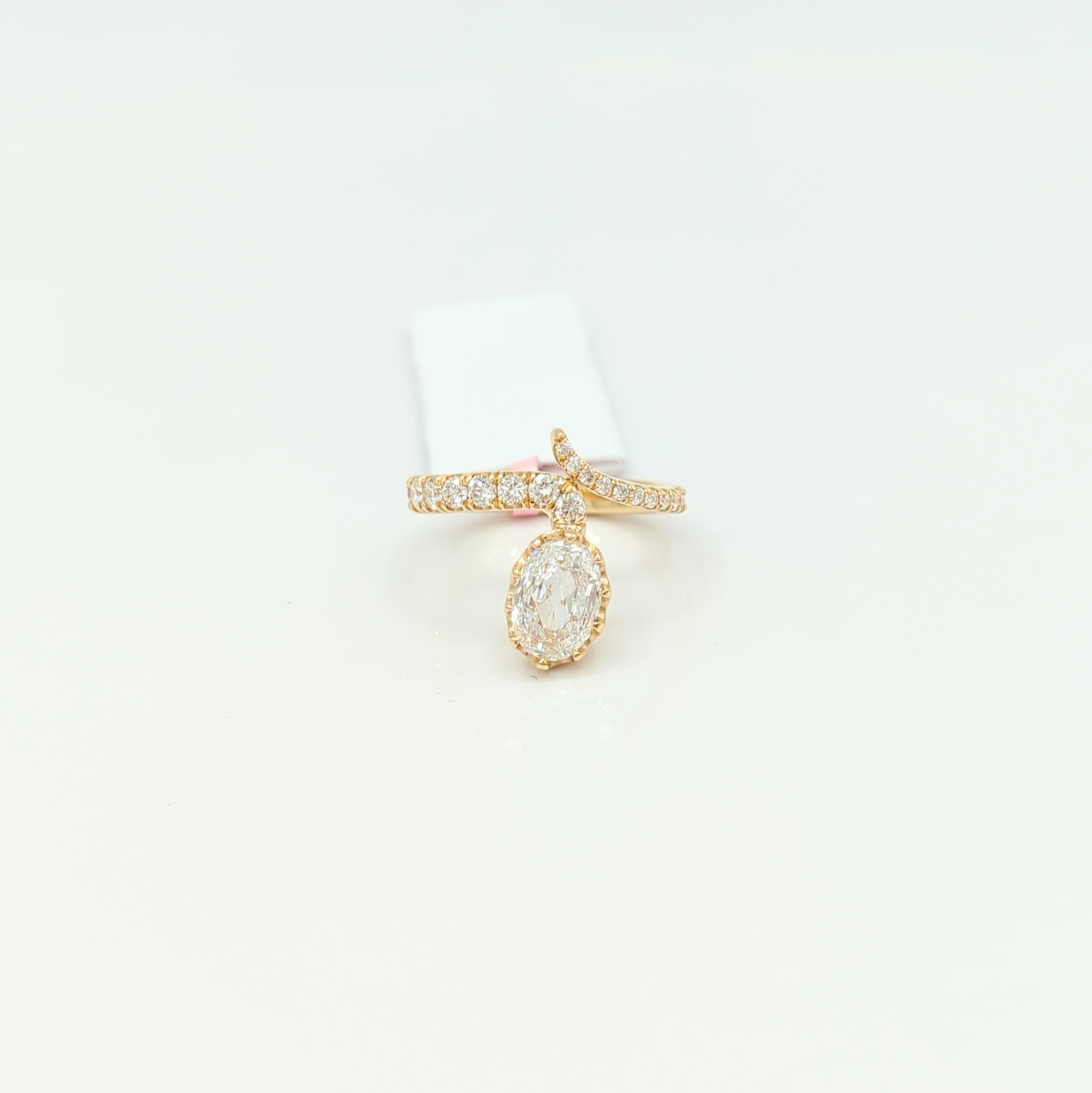 GIA White Diamond Snake Ring in 18K Yellow Gold For Sale 3