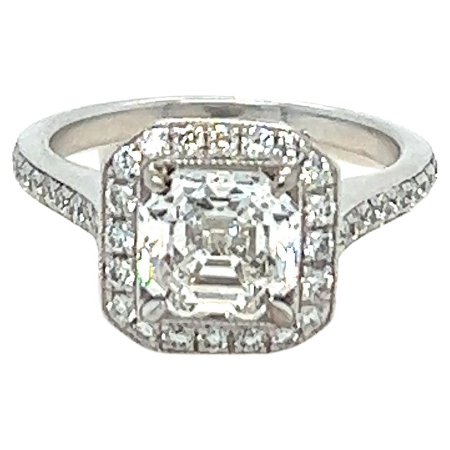 Bague de fiançailles en or blanc GIA taille Asscher 1,56ct en vente