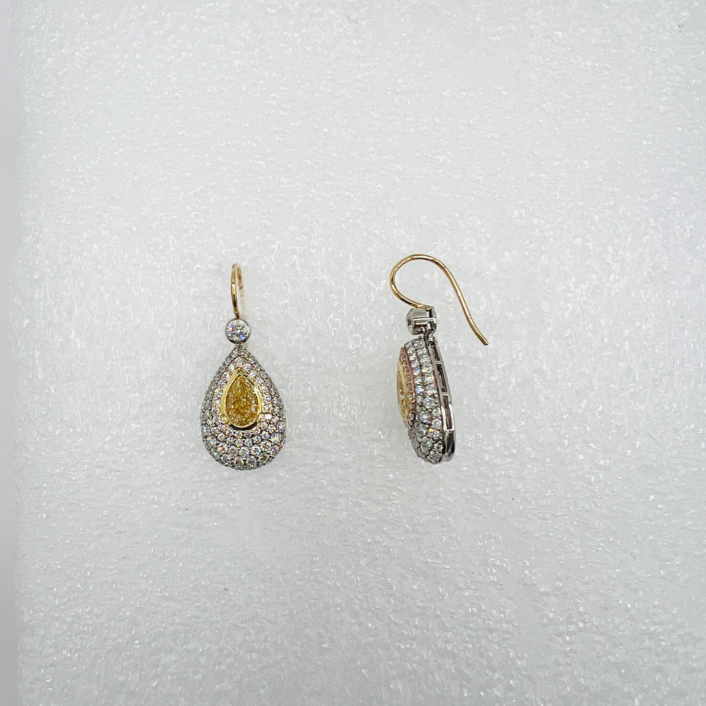 Women's or Men's GIA Yellow and White Diamond Dangle Earrings in 14K 2 Tone Gold For Sale