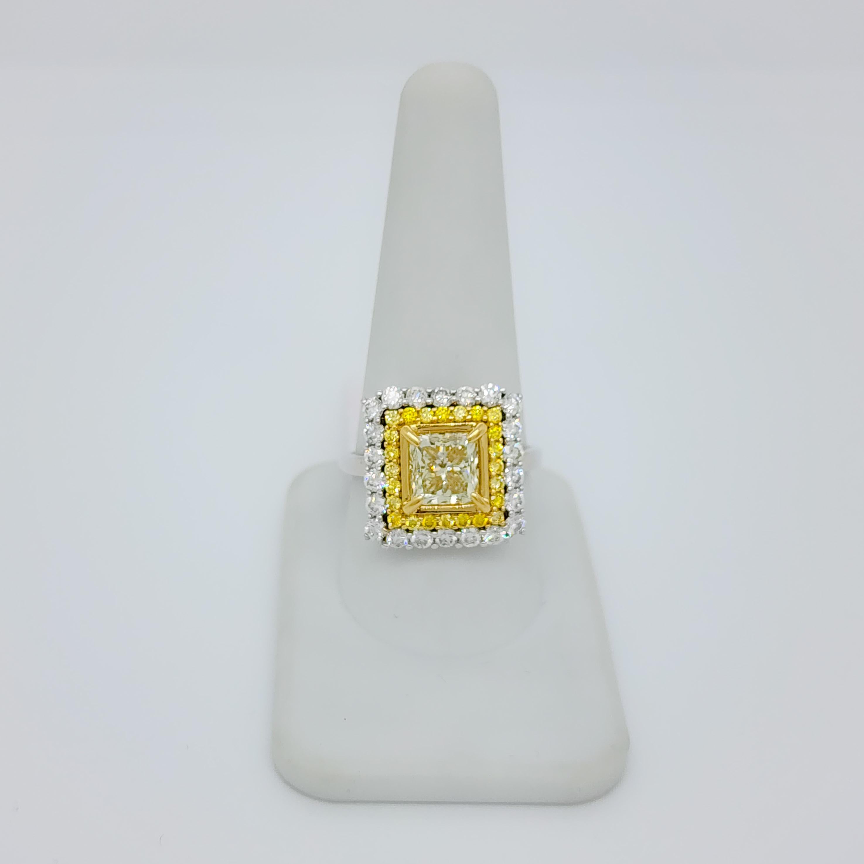 Princess Cut GIA Yellow and White Diamond Ring in 18k For Sale