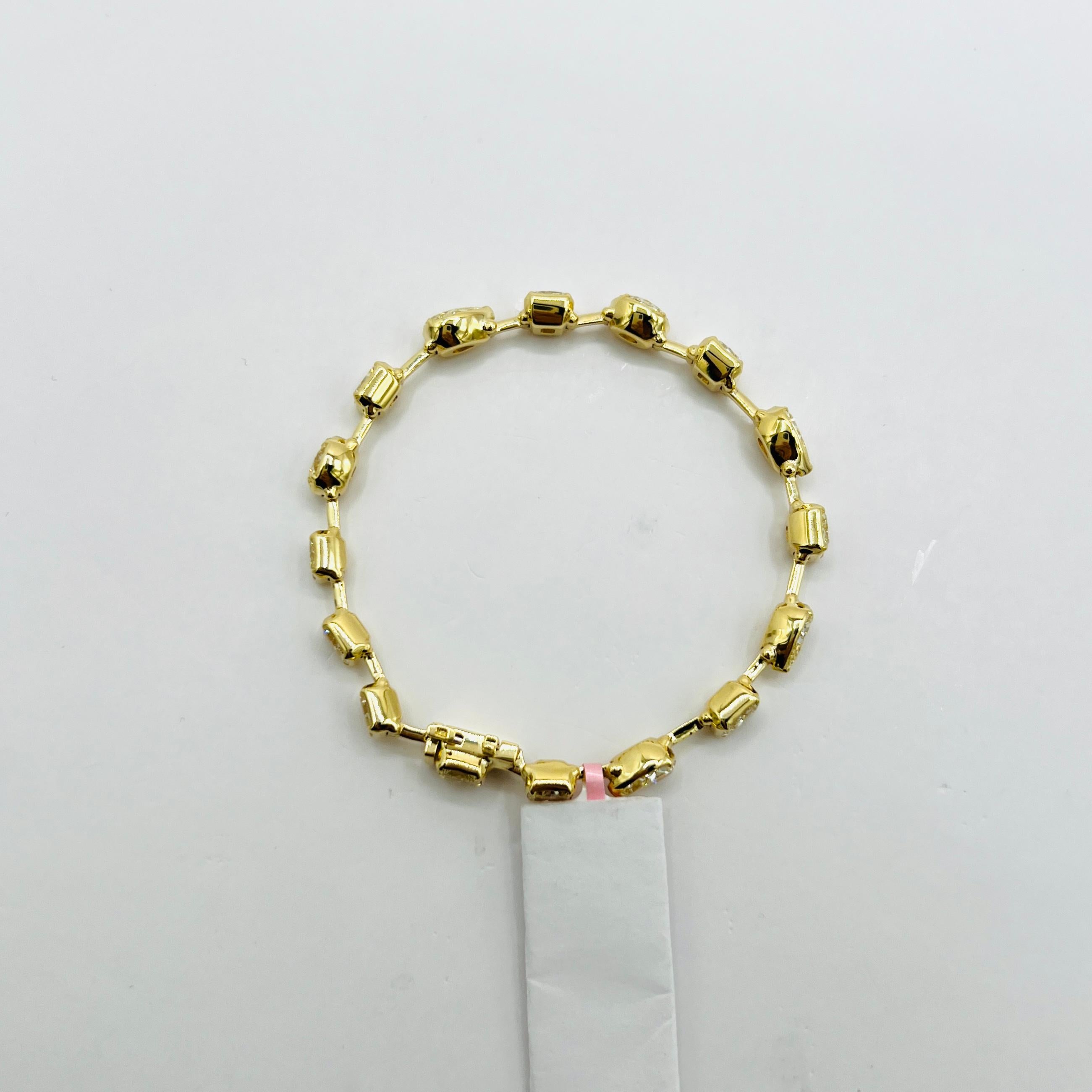 GIA Yellow Radiant, Oval and Pear Shape Diamond Bracelet in 18K Yellow Gold For Sale 1