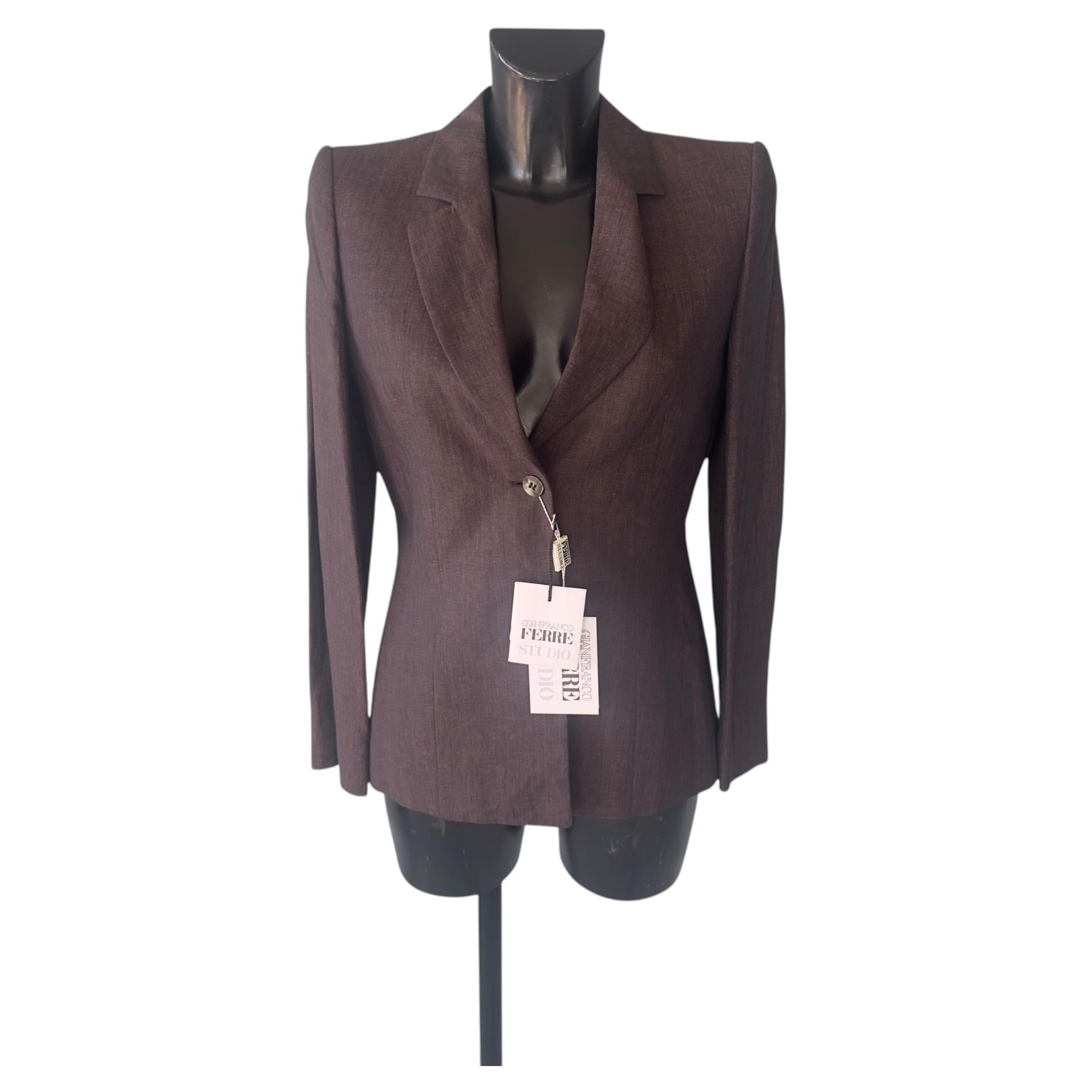 Vintage Gianfranco Ferré Jackets - 46 For Sale at 1stDibs