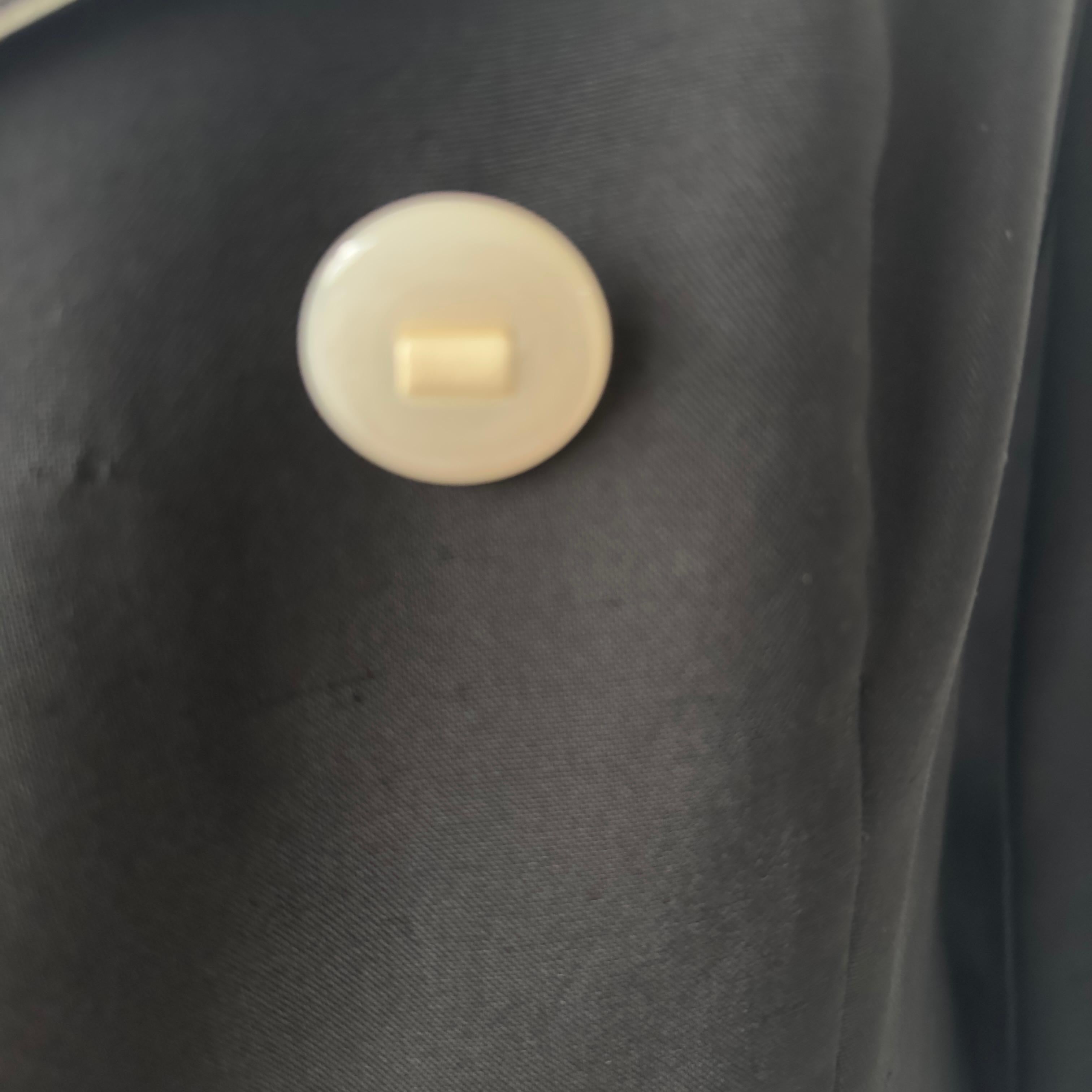 Giorgio Armani silk jacket For Sale 6